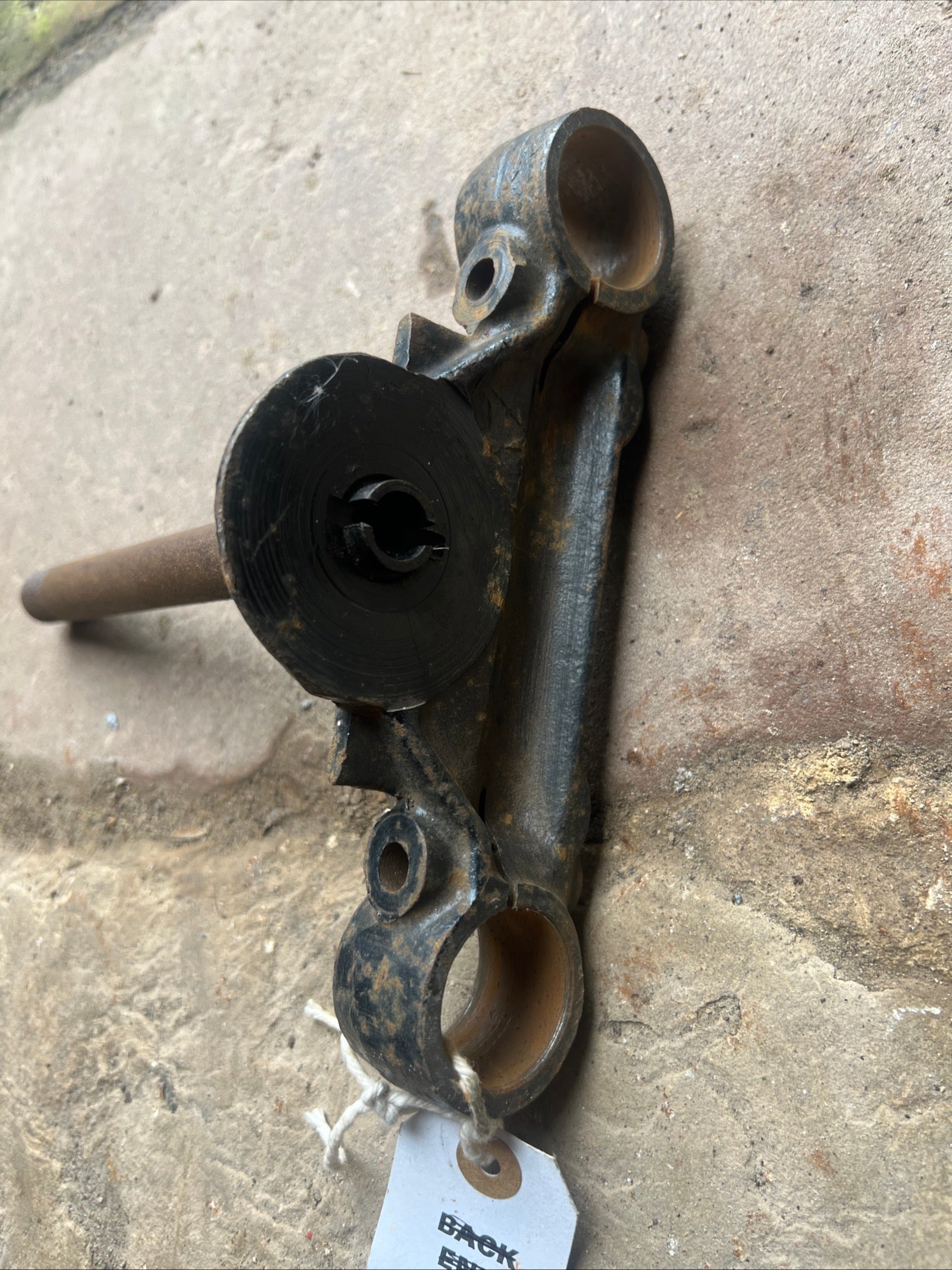 97-4038 Triumph BSA conical hub lower fork yoke 650/750