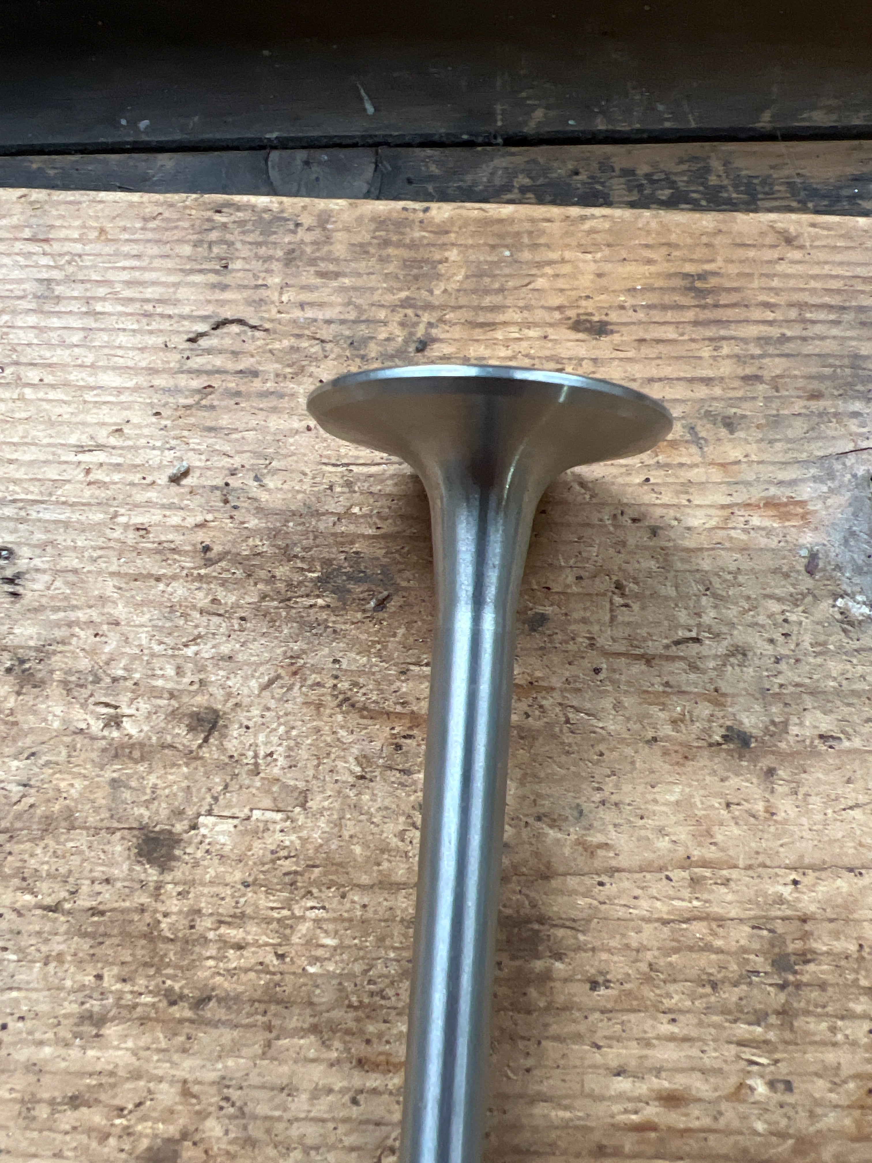 BSA DBD34 Goldstar exhaust valve all years V224 65-2512