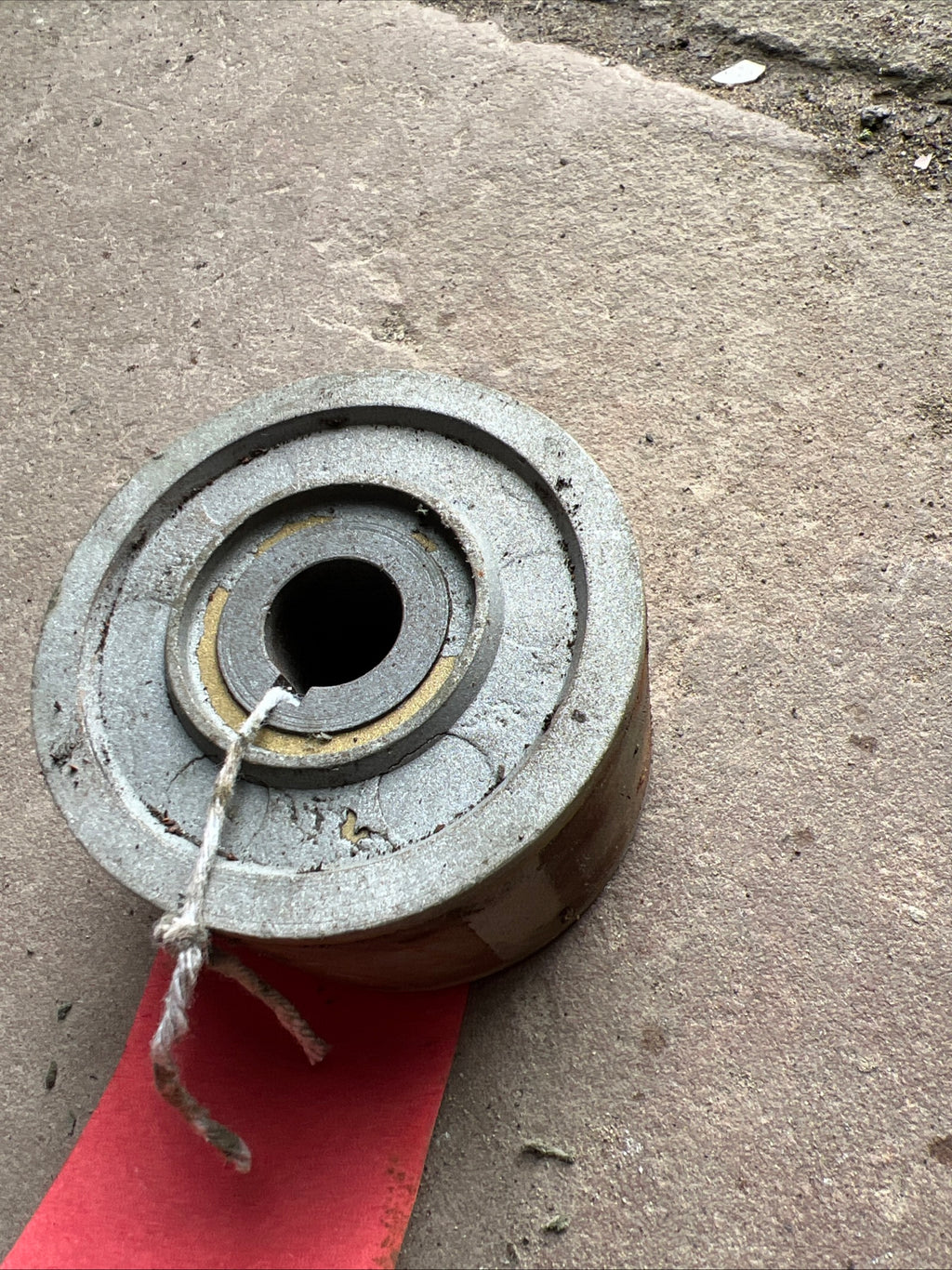 Lucas alternator 465674. Used