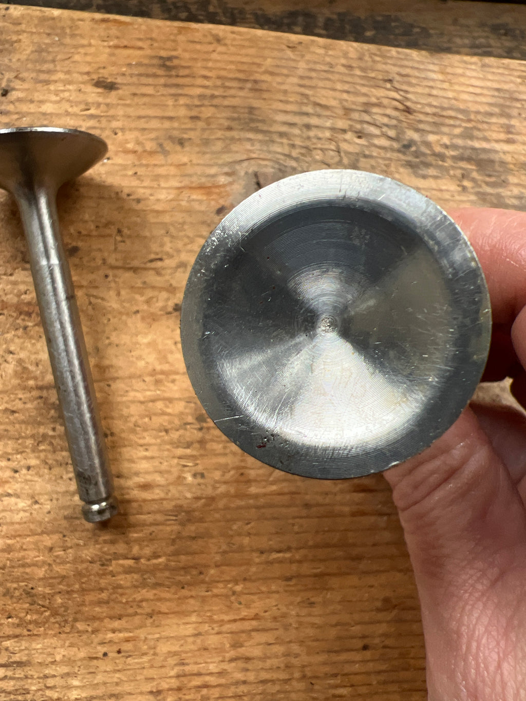 Triumph BSA Bandit/Fury exhaust valves 71-2430