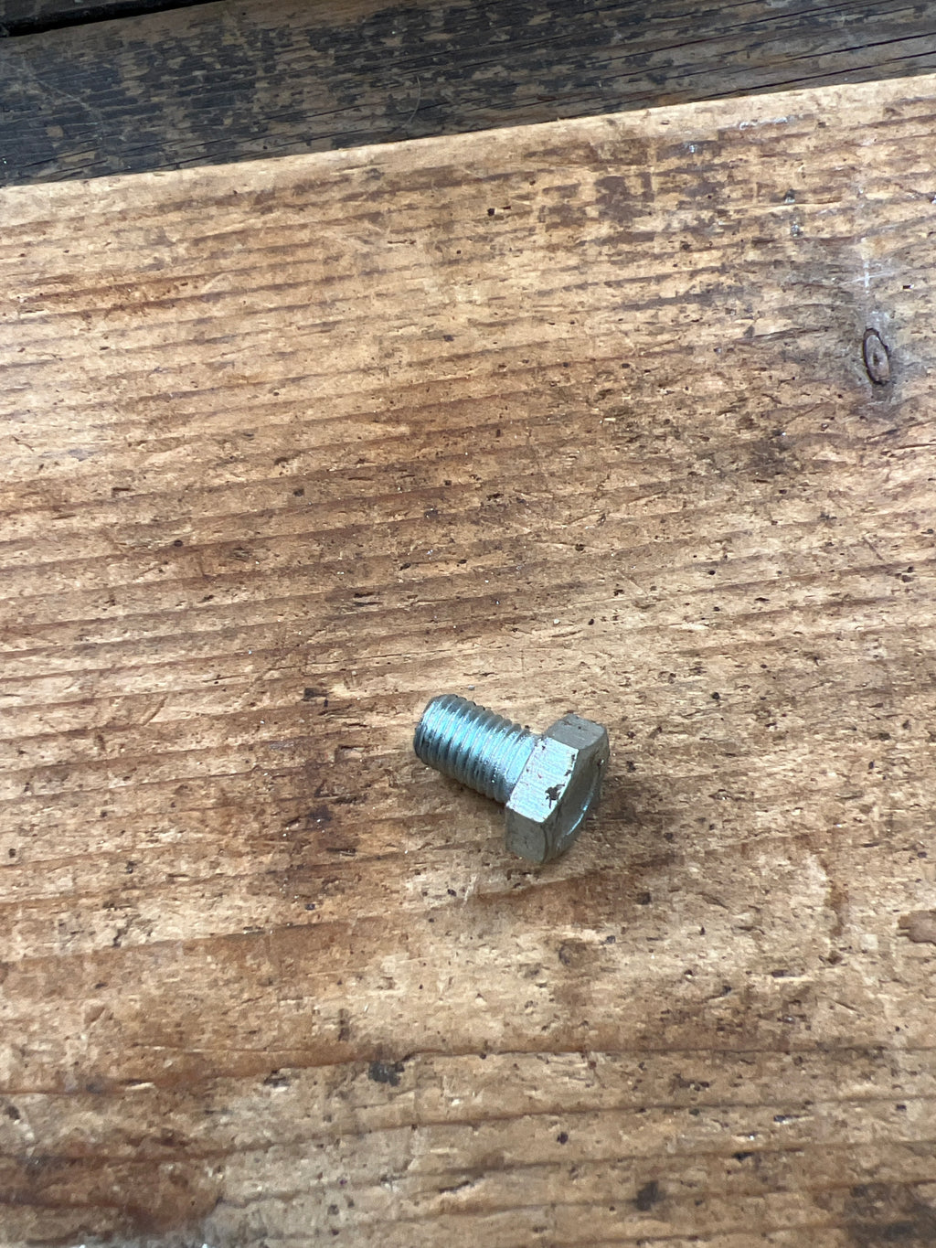 Triumph triple oil tank mounting bolt 21-1822