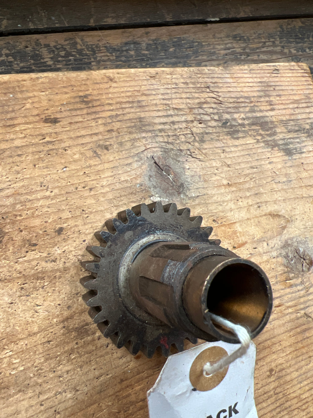 Triumph T1514 Tiger Cub gearbox mainshaft sleeve gear