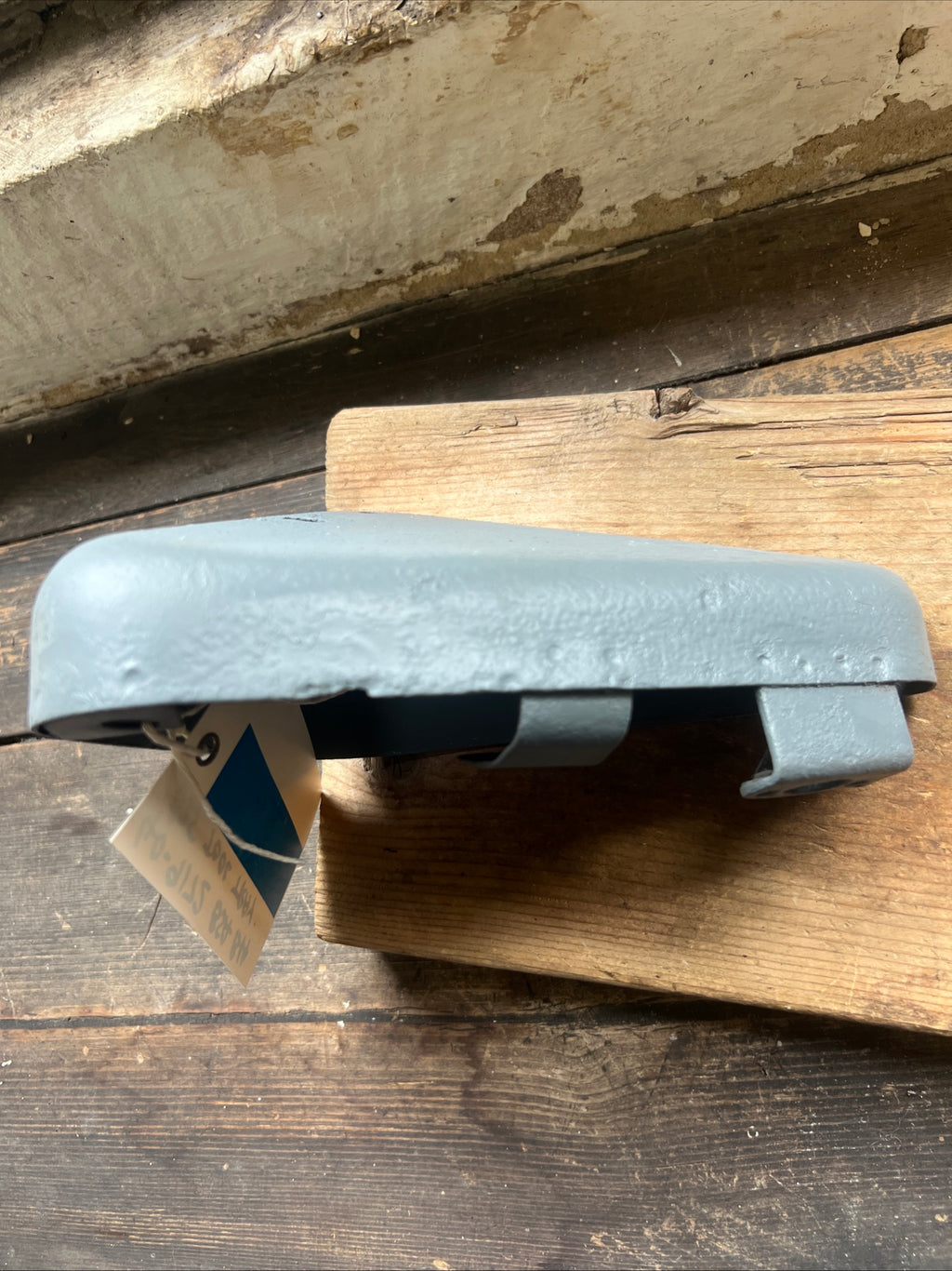 40-9172 BSA B44 B25 Tool tray