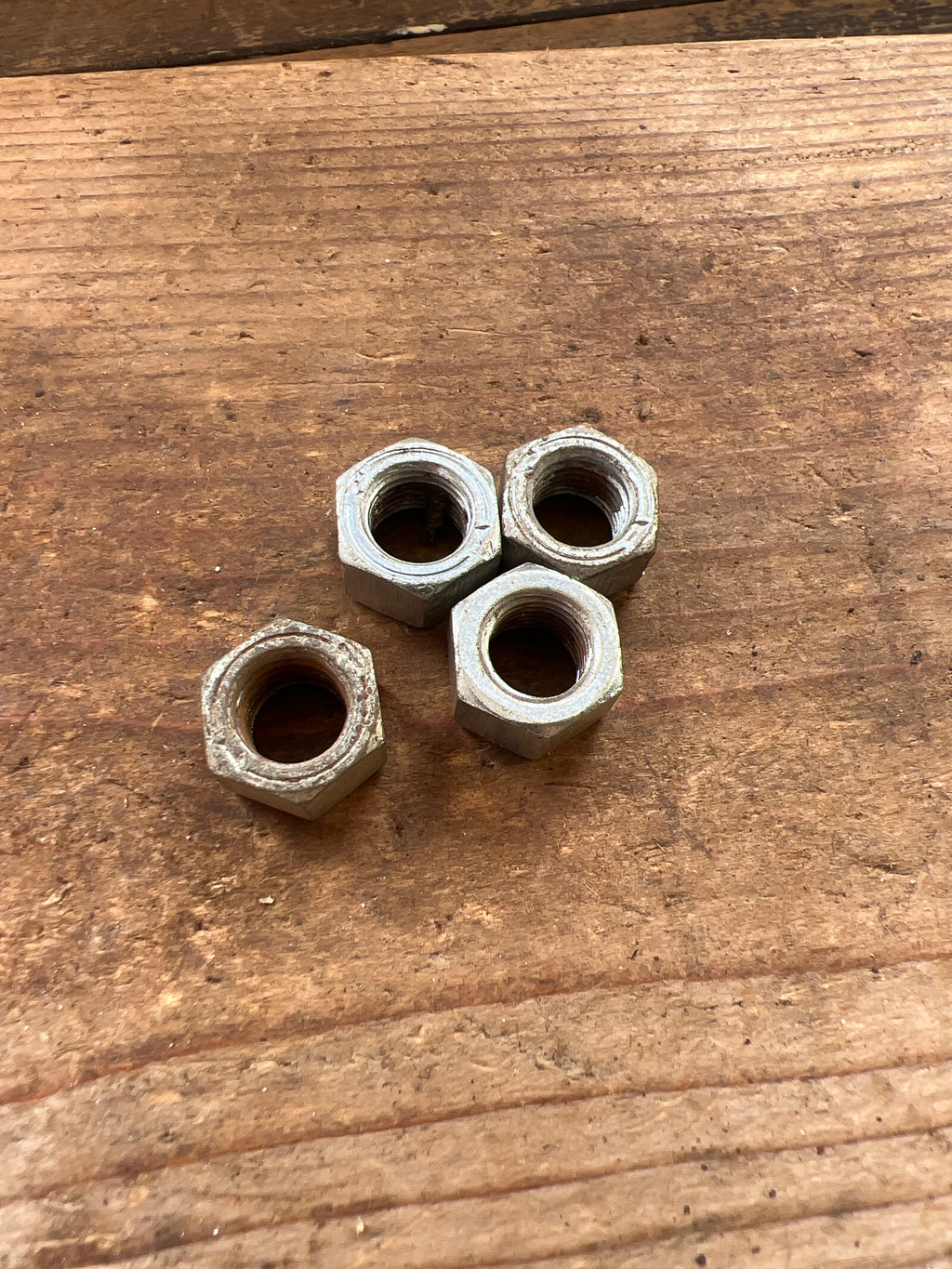 BSA B25 all models 14-0303 cylinder barrel/head nuts NOS