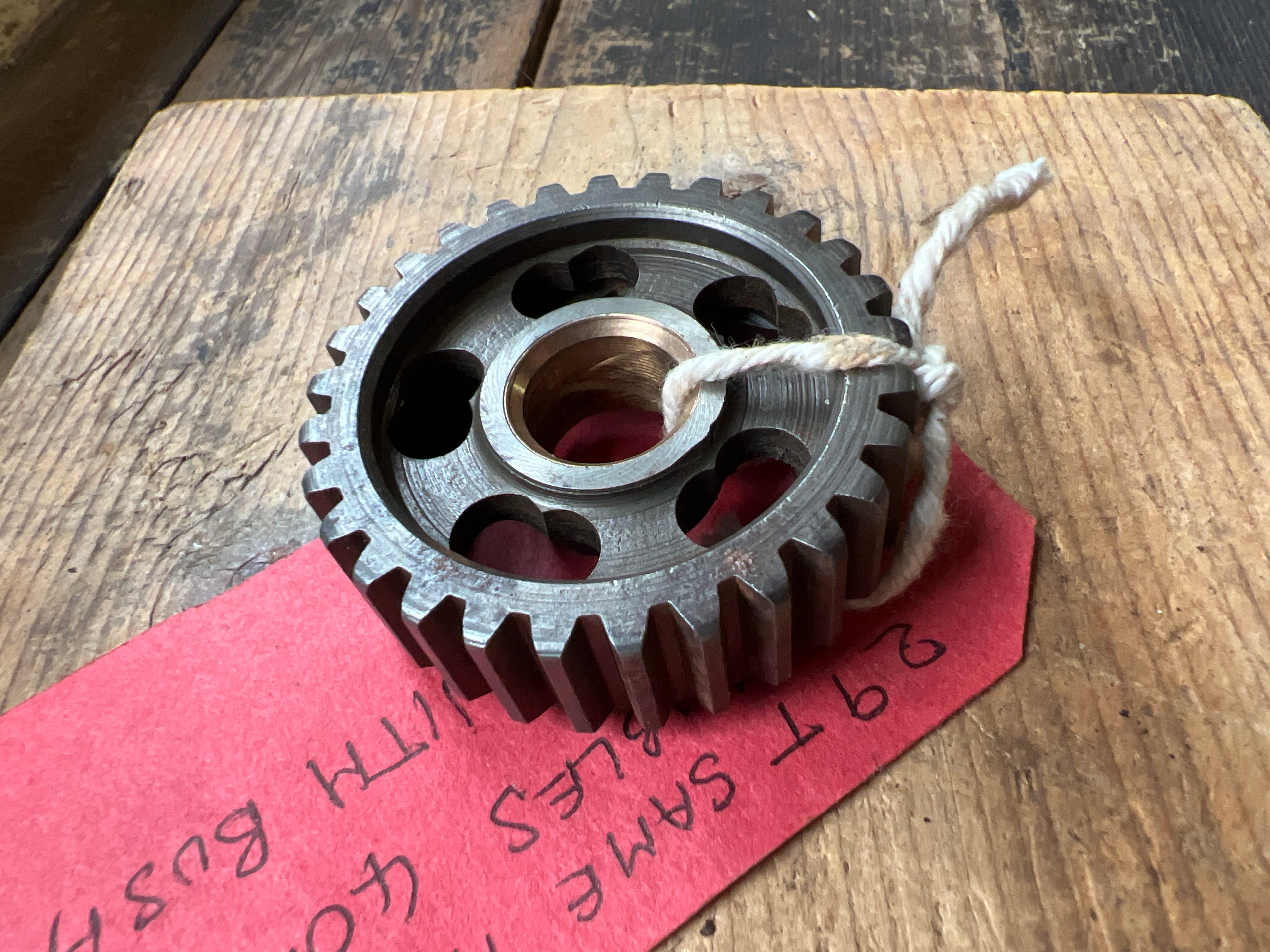 BSA 40-3176 C15 distributor type engine early kickstart gear with ratchet