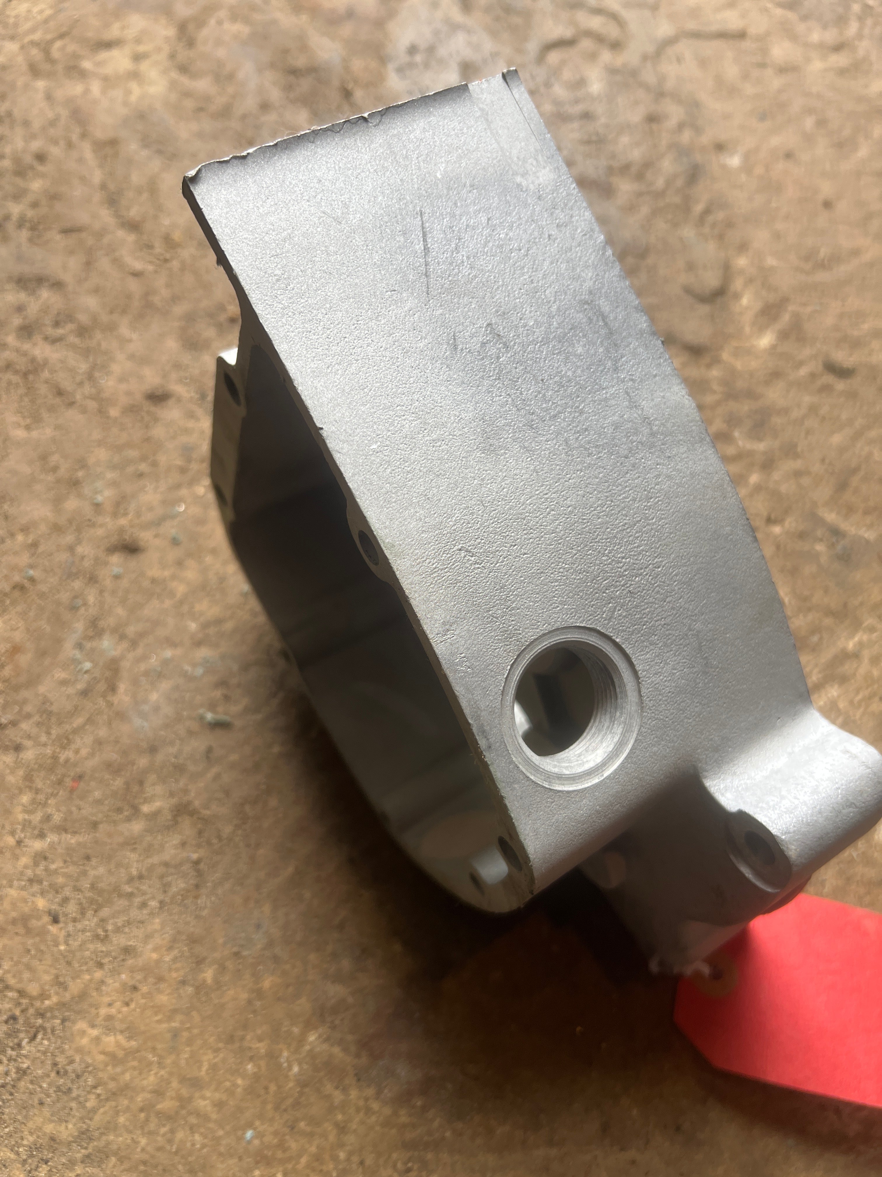 Triumph T150 inner gearbox case NOS