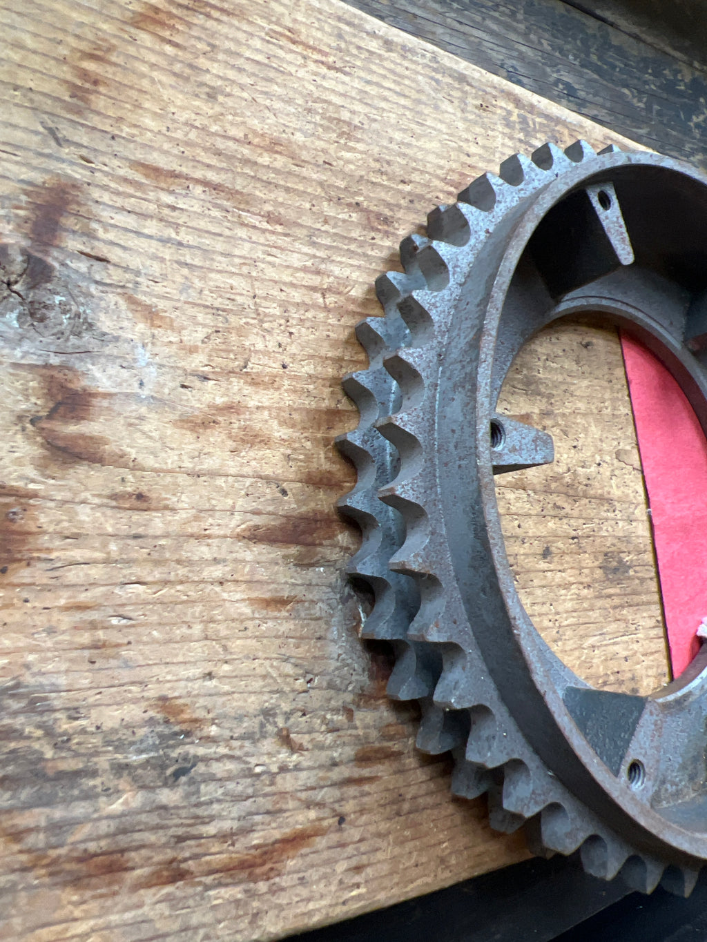 Triumph T160 primary shock absorber duplex sprocket 43T NOS