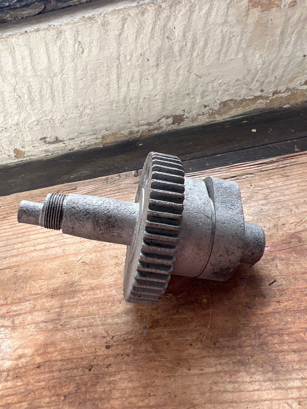 Ariel 350/500 single cylinder 2 lobe cam shaft & gear