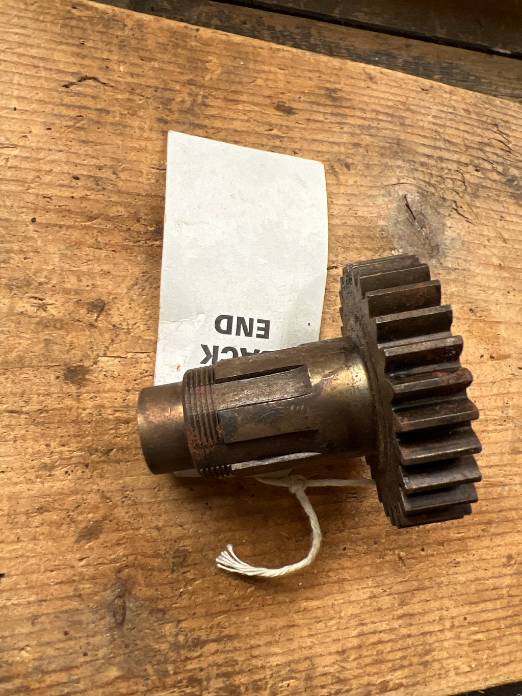 Triumph T1514 Tiger Cub gearbox mainshaft sleeve gear