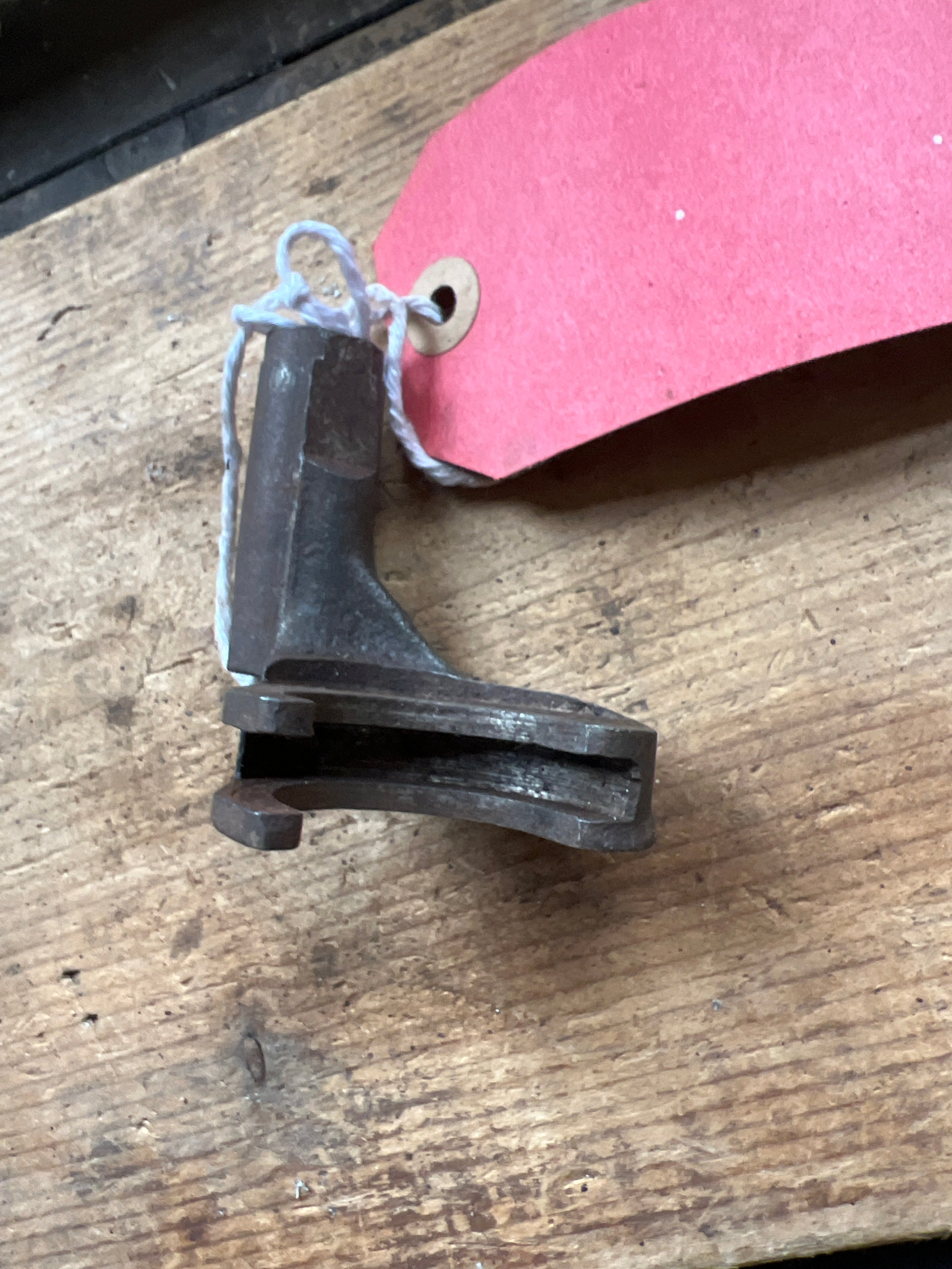 Triumph T260B Gearbox 4 speed 500/650 twins etc gearbox mainshaft selector fork