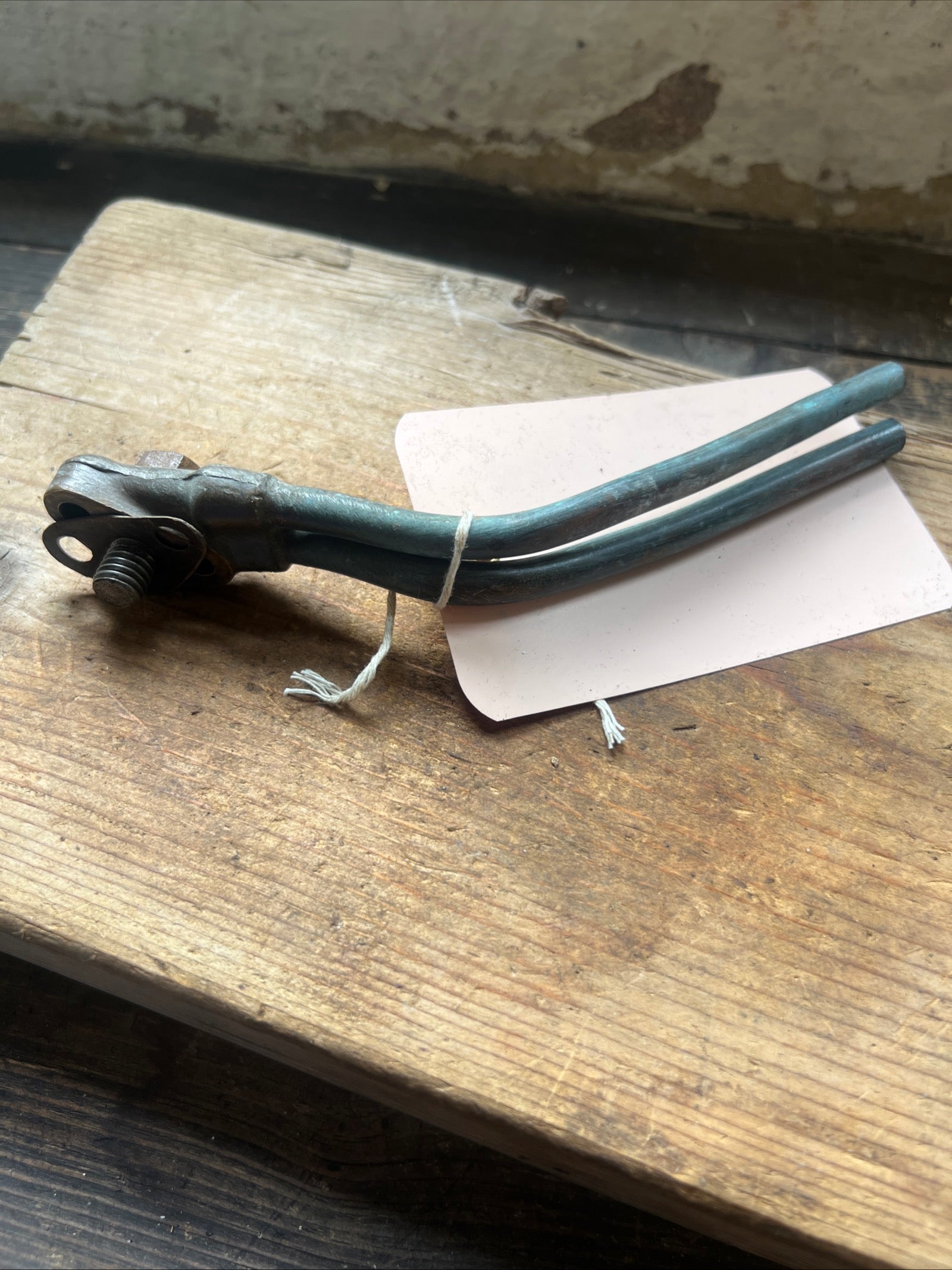BSA ZA7 Rigid frame, Twin, Engine feed and return oil pipes