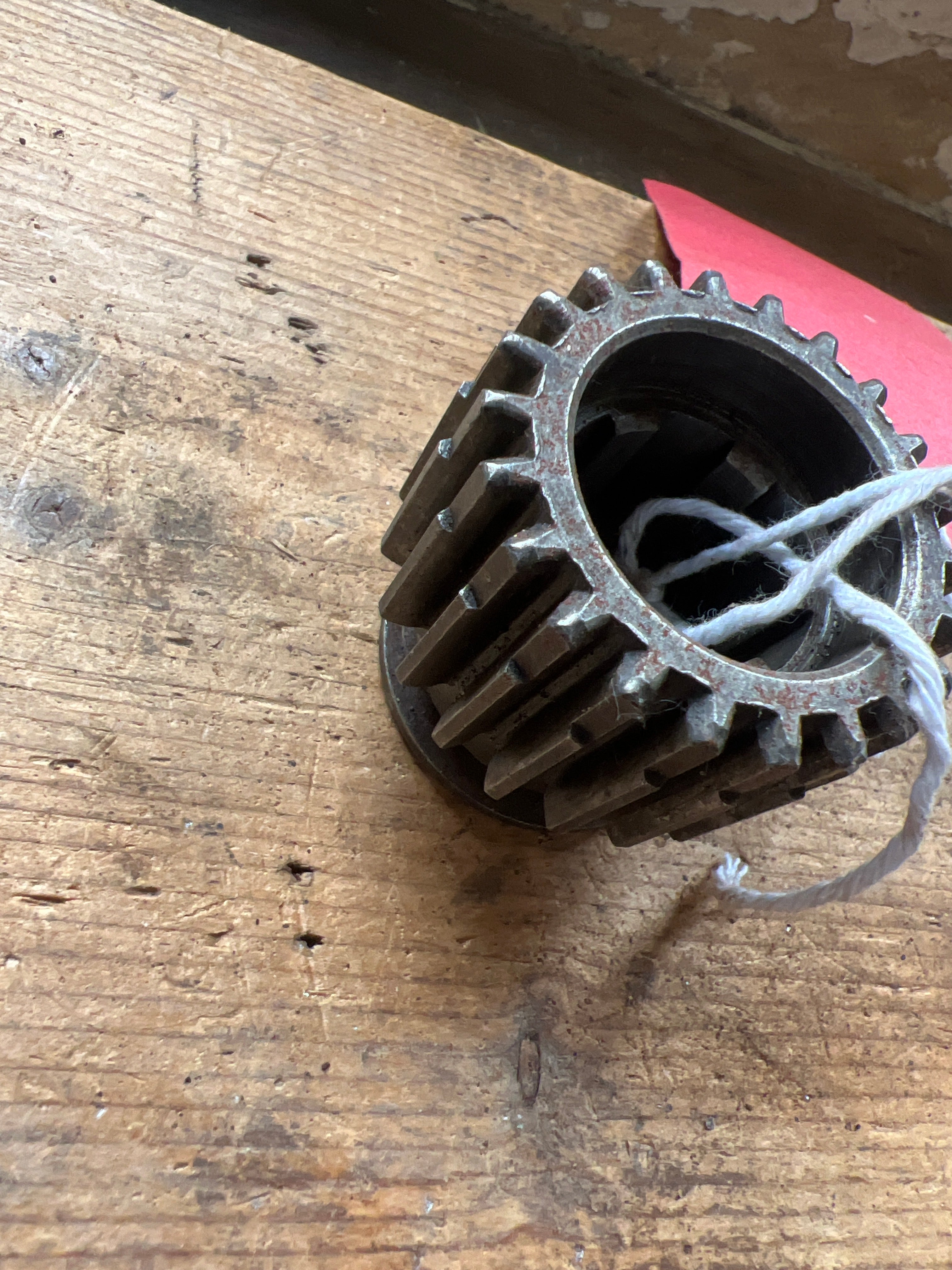 Triumph T930 gearbox Layshaft 3rd gear 22T sliding gear