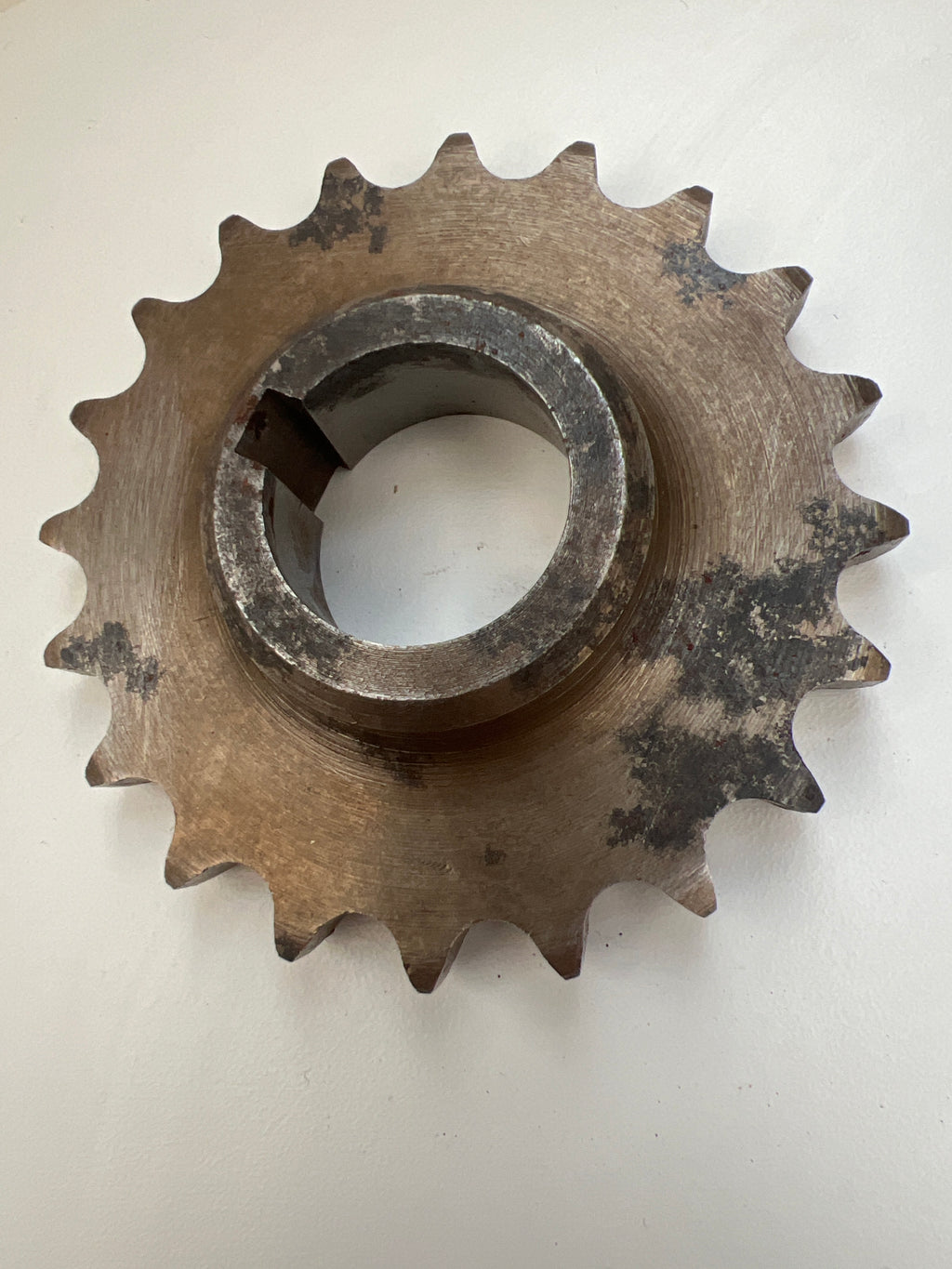 Norton Engine sprocket 88SS 99SS 650SS T2180D 20 Tooth NOS