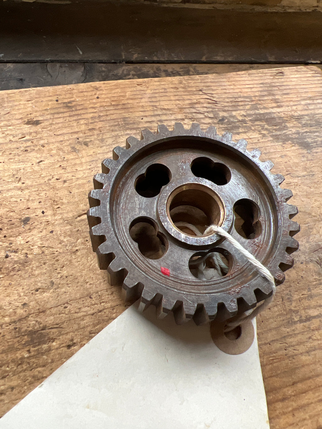 BSA C15 early kickstart ratchet gear 33T complete with bush