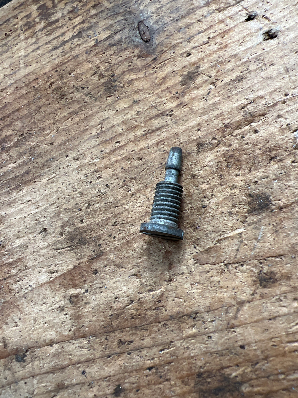 Triumph Triple Metering screw for oil tank 82-9435