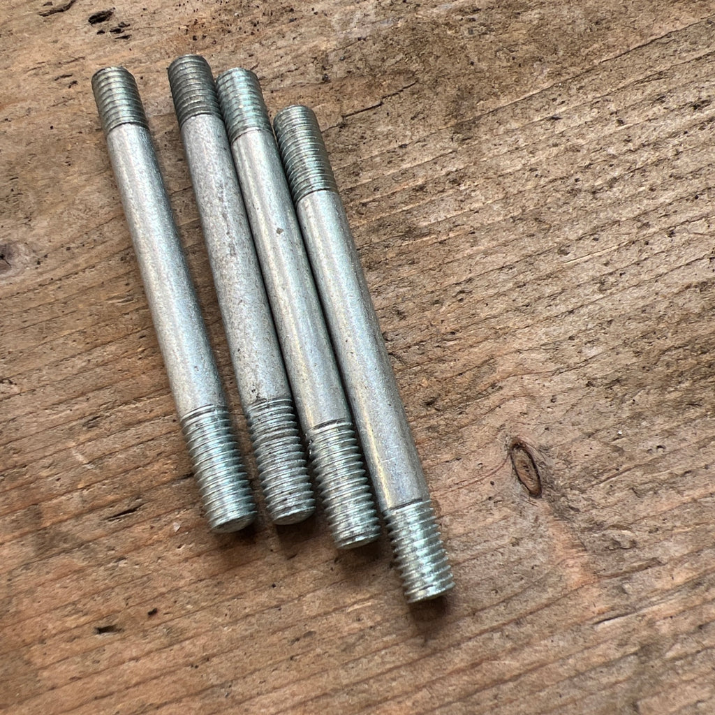 BSA C15 Rocker box studs 40-0124