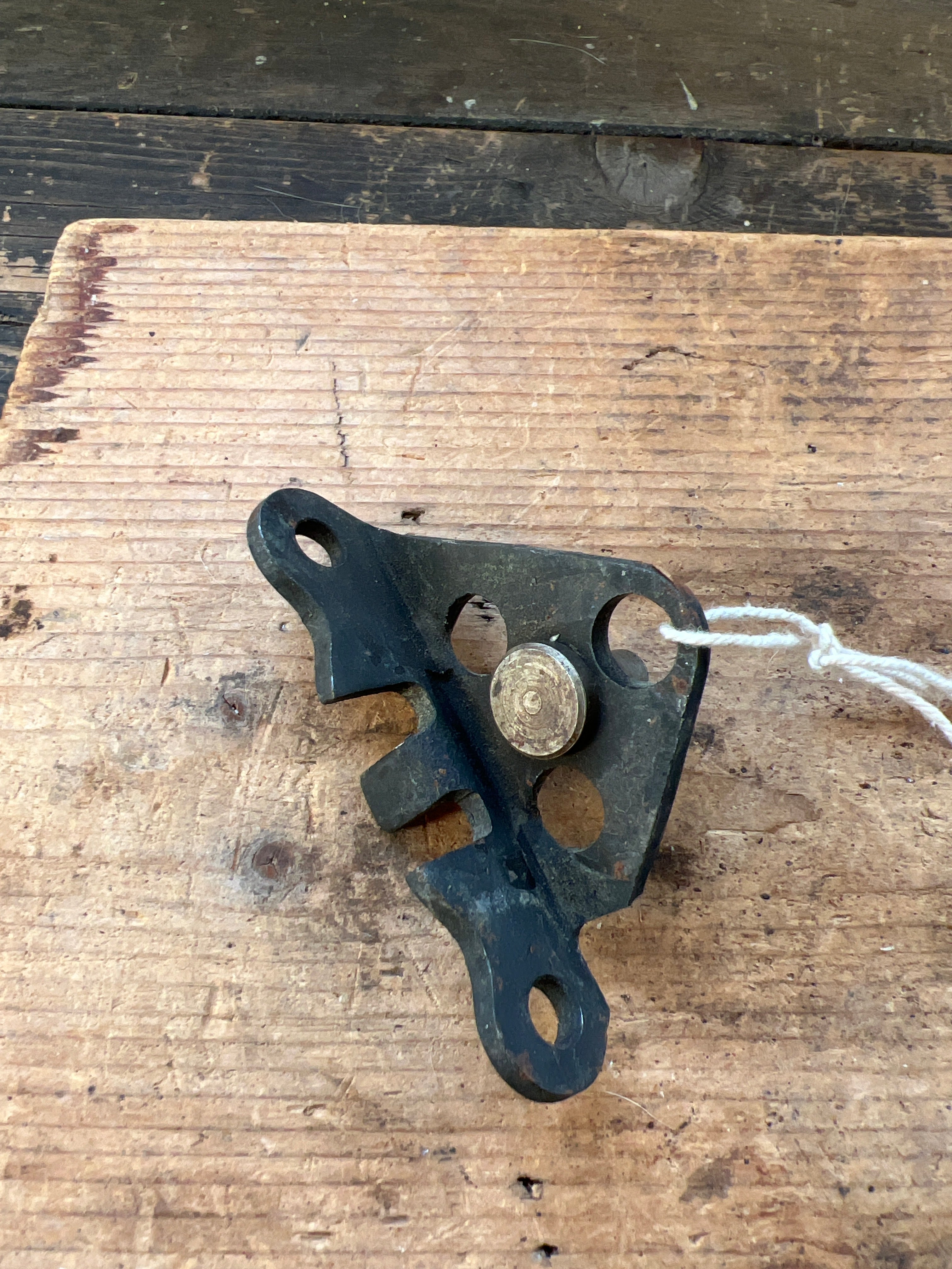 BSA Bantam 90-56 3 speed gearbox bracket