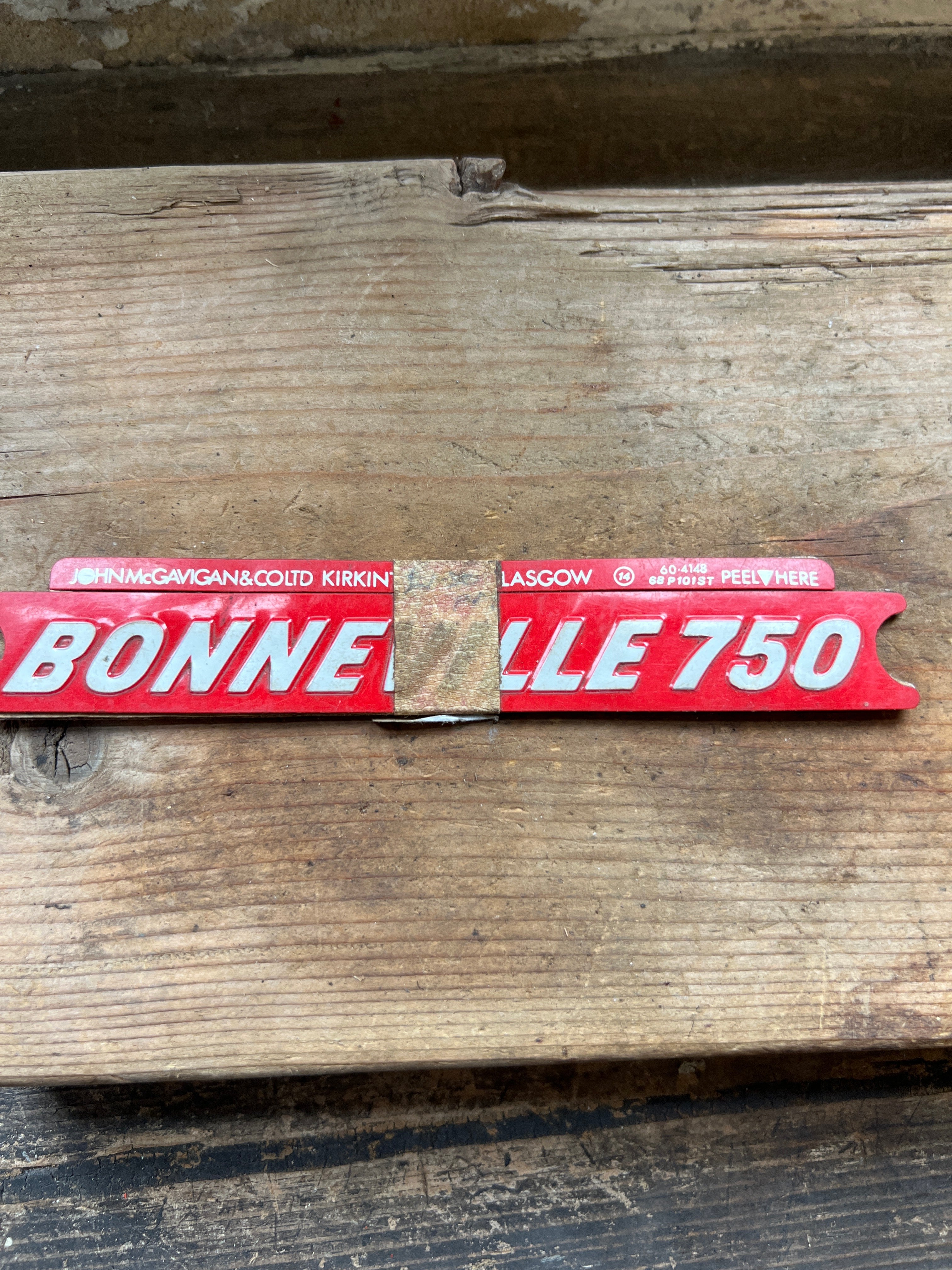 Triumph bonneville 750 Red Pair Side Panel Decals