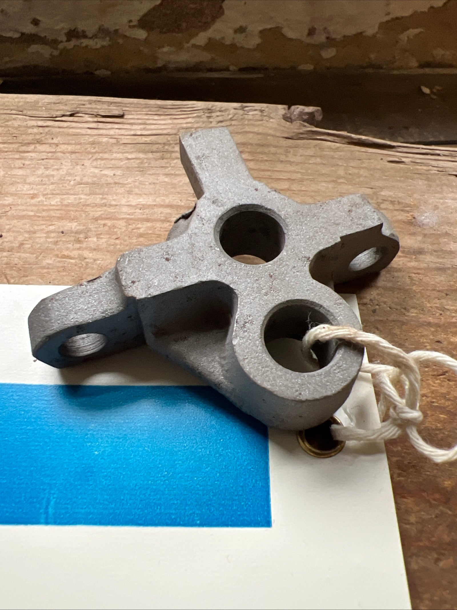 BSA Bantam 90-1640 4 speed mounting bracket for cam plate