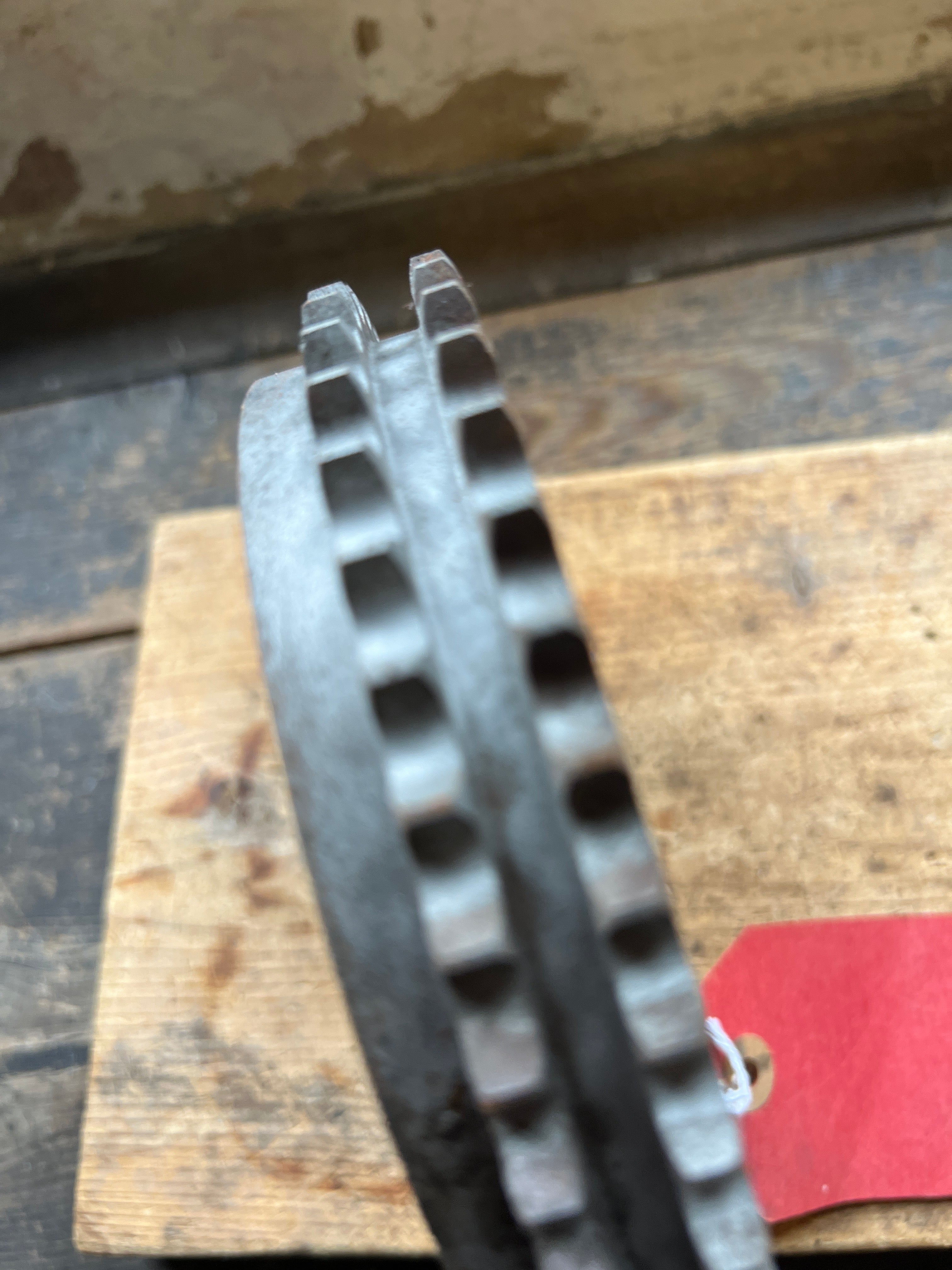 Triumph T160 primary shock absorber duplex sprocket 43T NOS