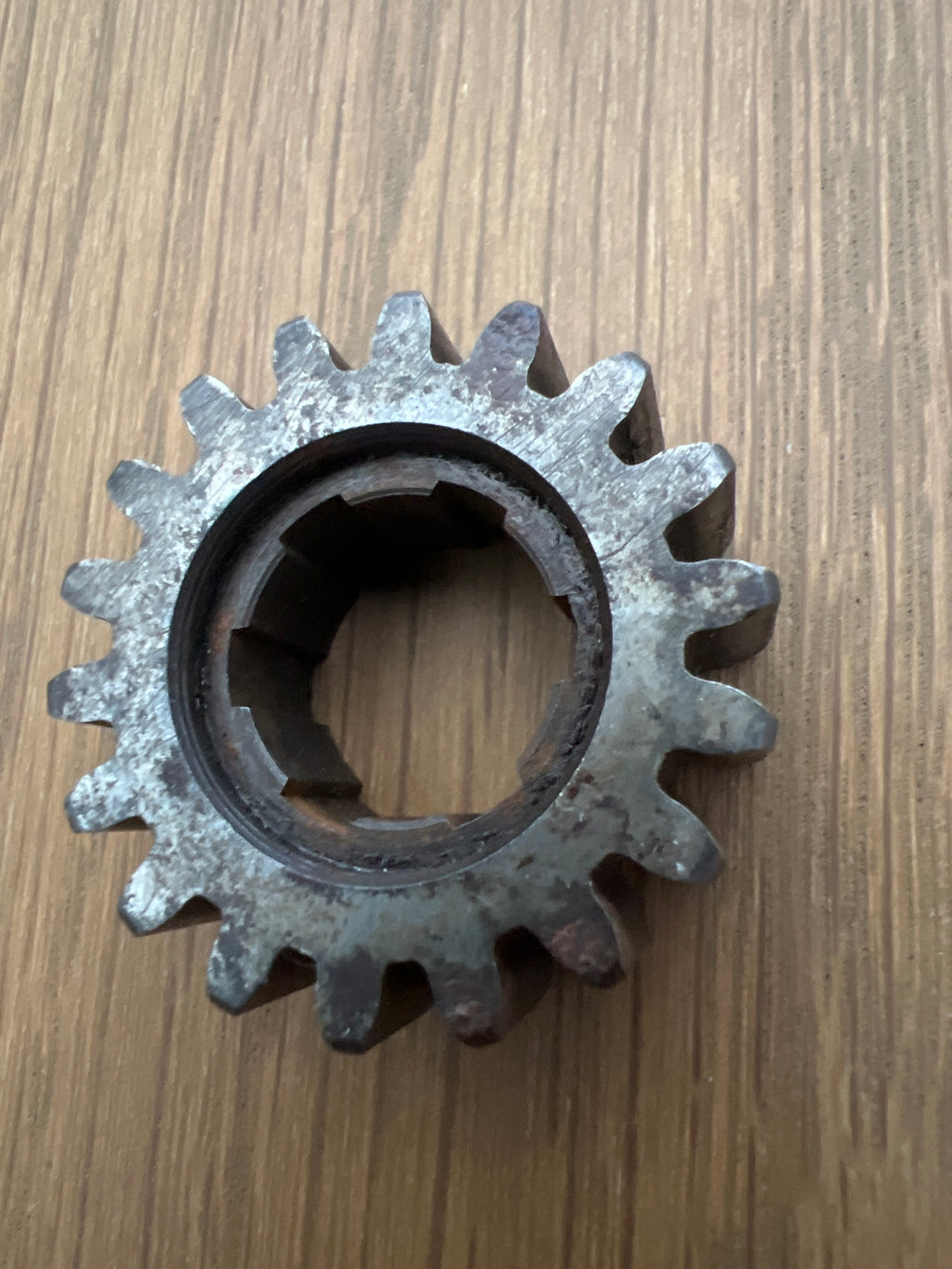 Triumph Tiger Cub gearbox Layshaft high gear 18 Tooth Genuine new old stock