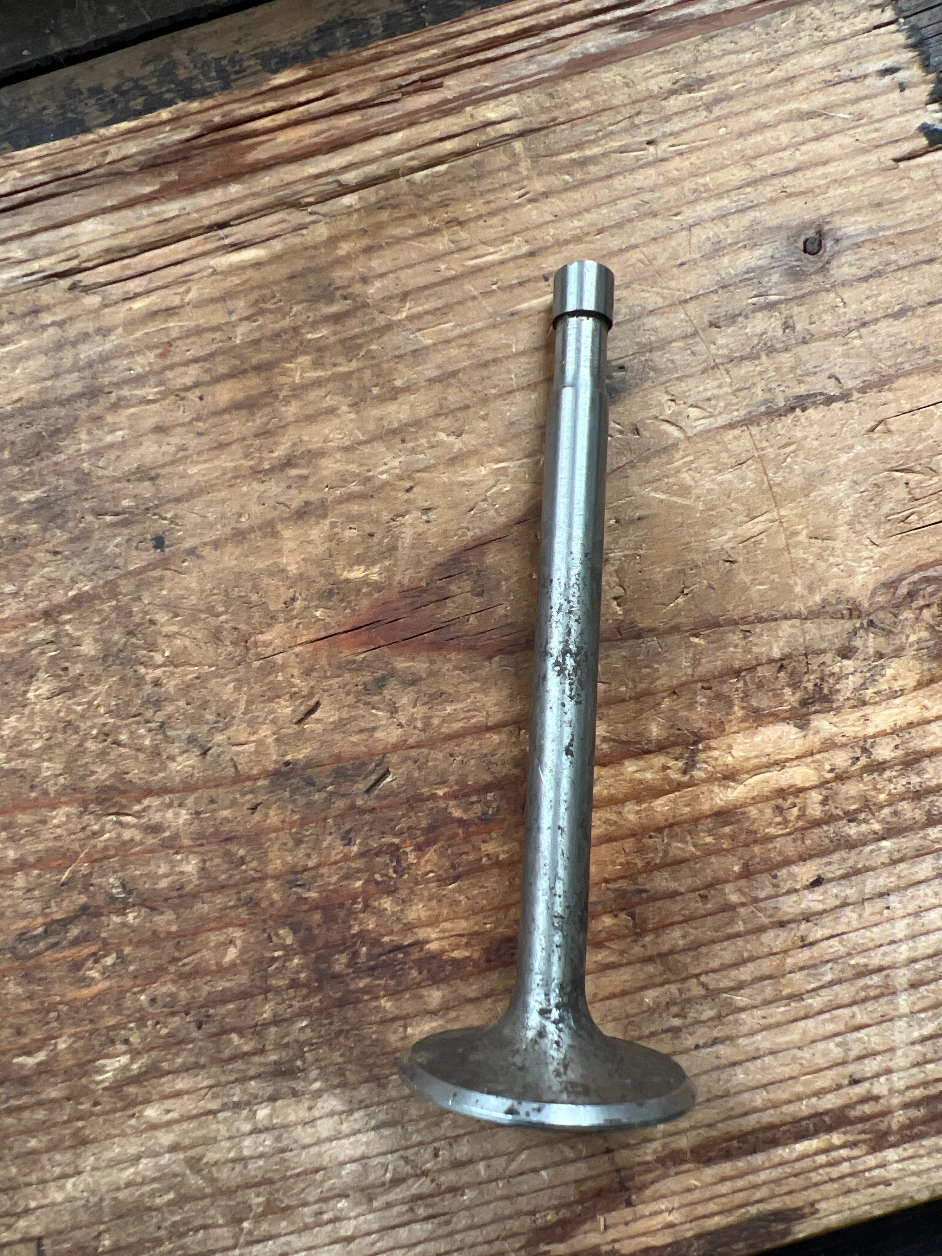 Triumph 5T TR5 Tiger 100 Inlet & Exhaust valve E1956 V14 NOS