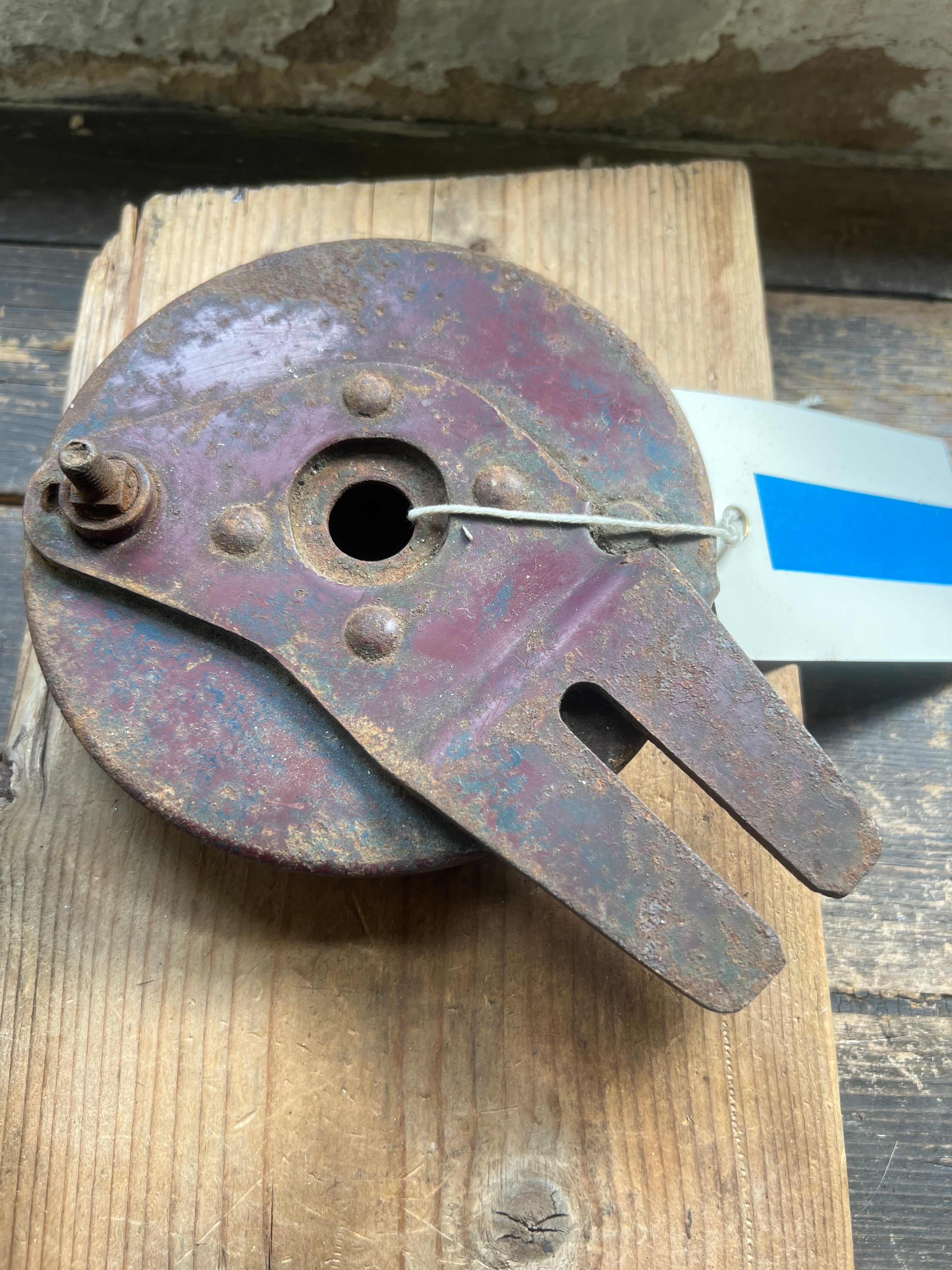 90-6169 BSA D5 Bantam early swinging arm rear brake plate