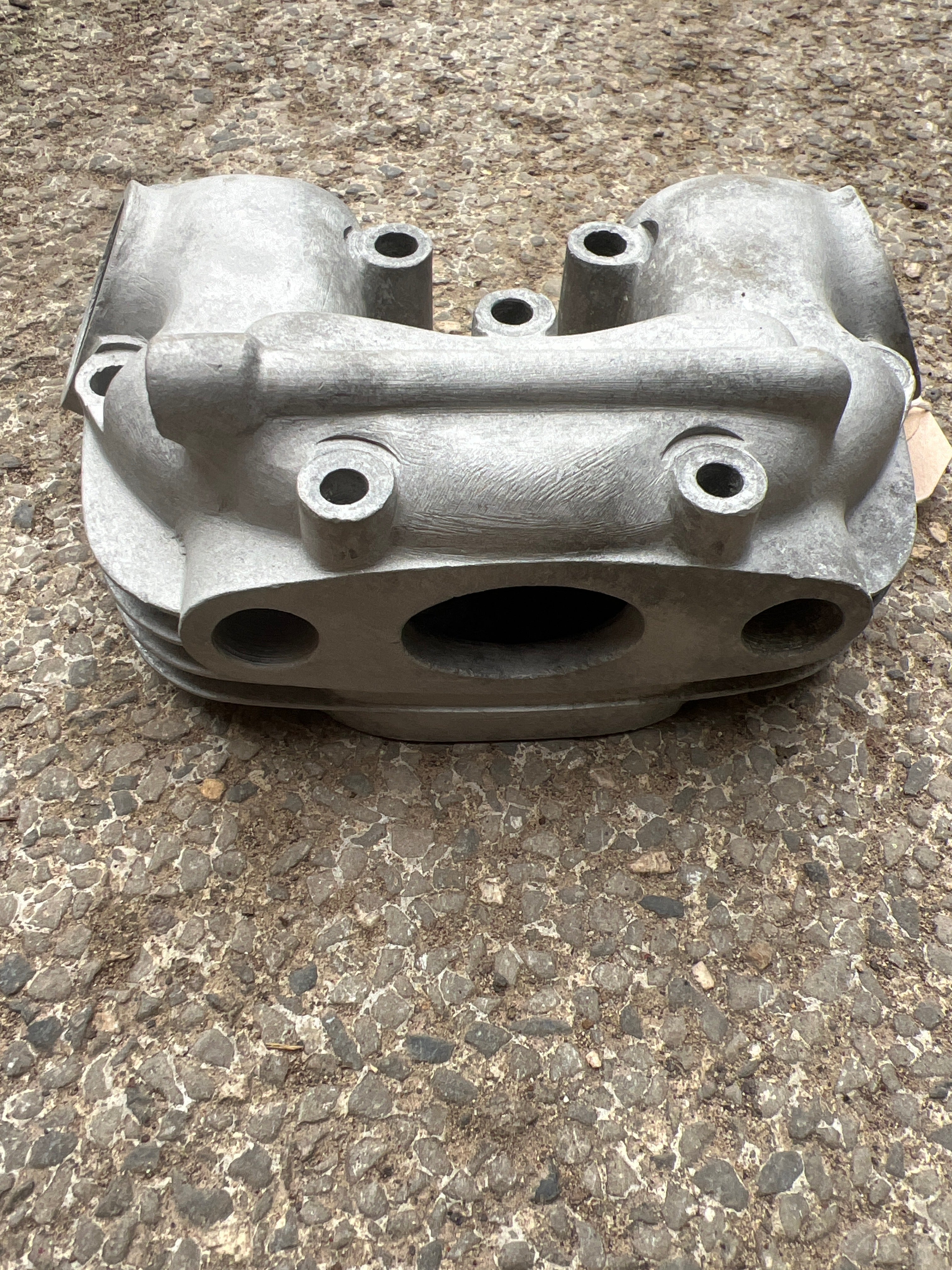 BSA 40-961 B25 250cc rocker box alloy housing