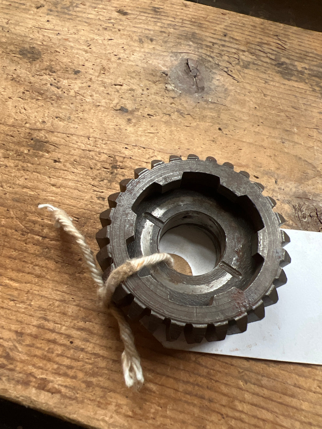 BSA C15 scrambler gearbox main shaft spinning gear 40-3131