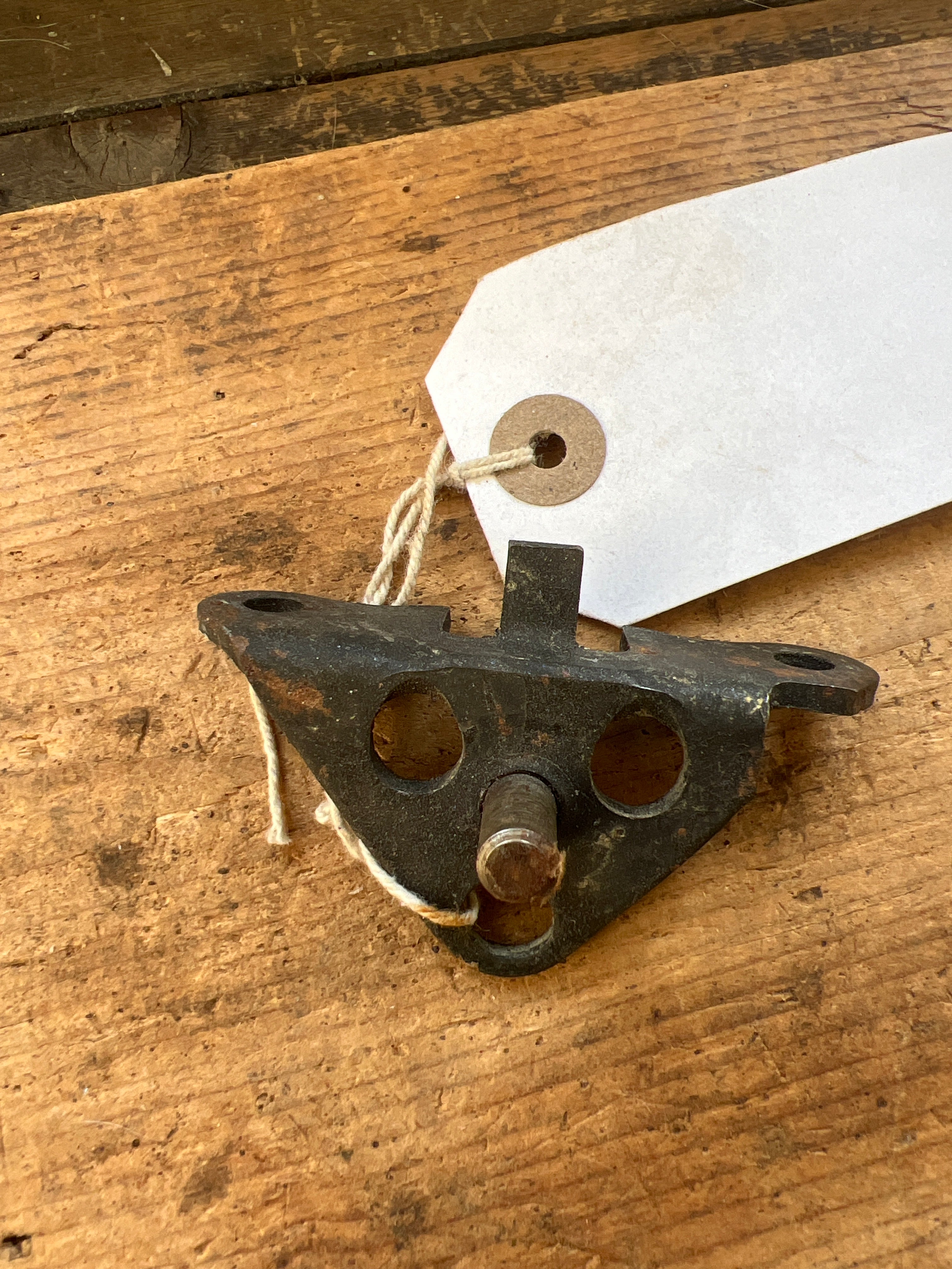 BSA Bantam 90-56 3 speed gearbox bracket