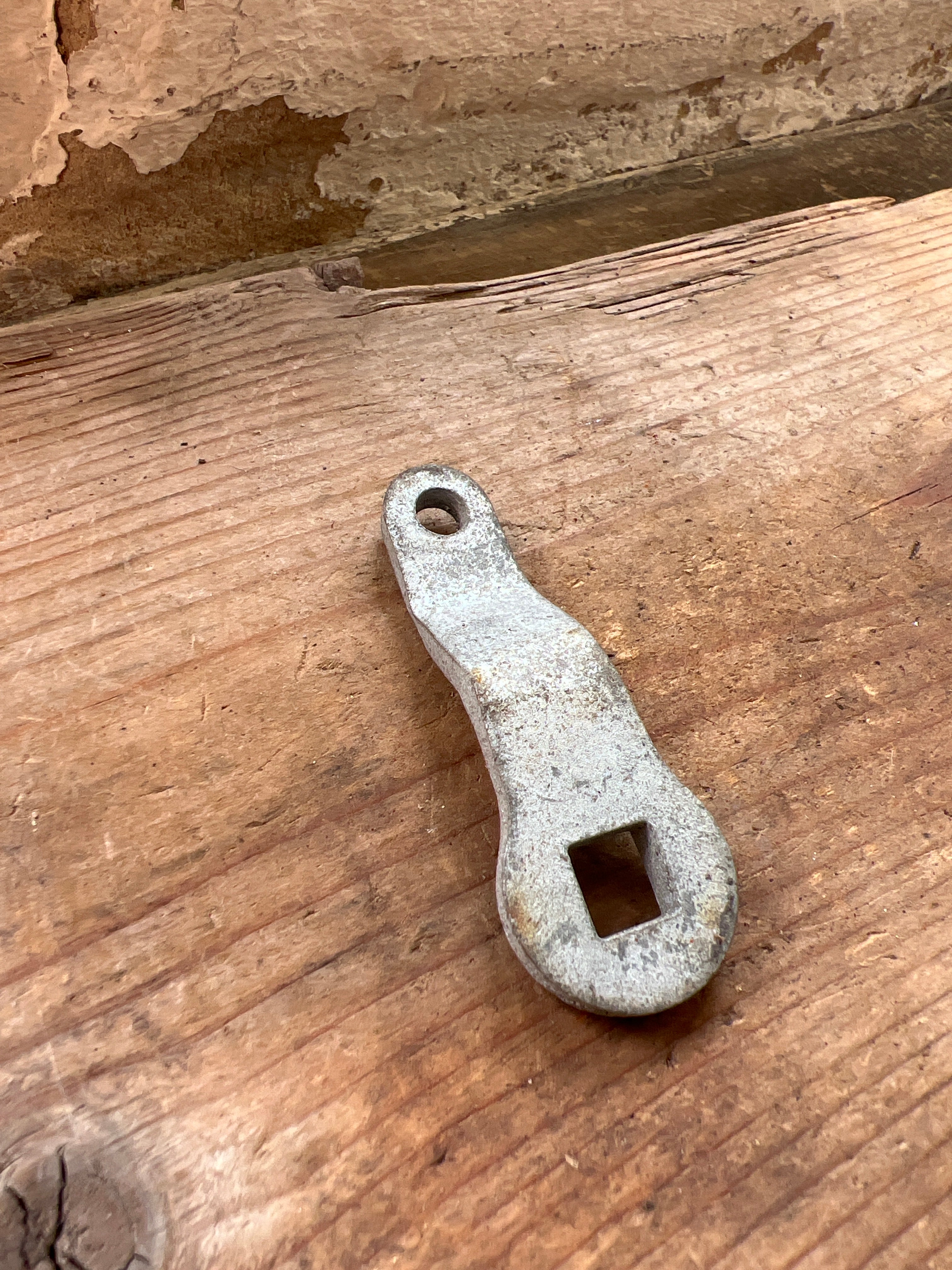 Triumph T100T TLS brake arm NOS