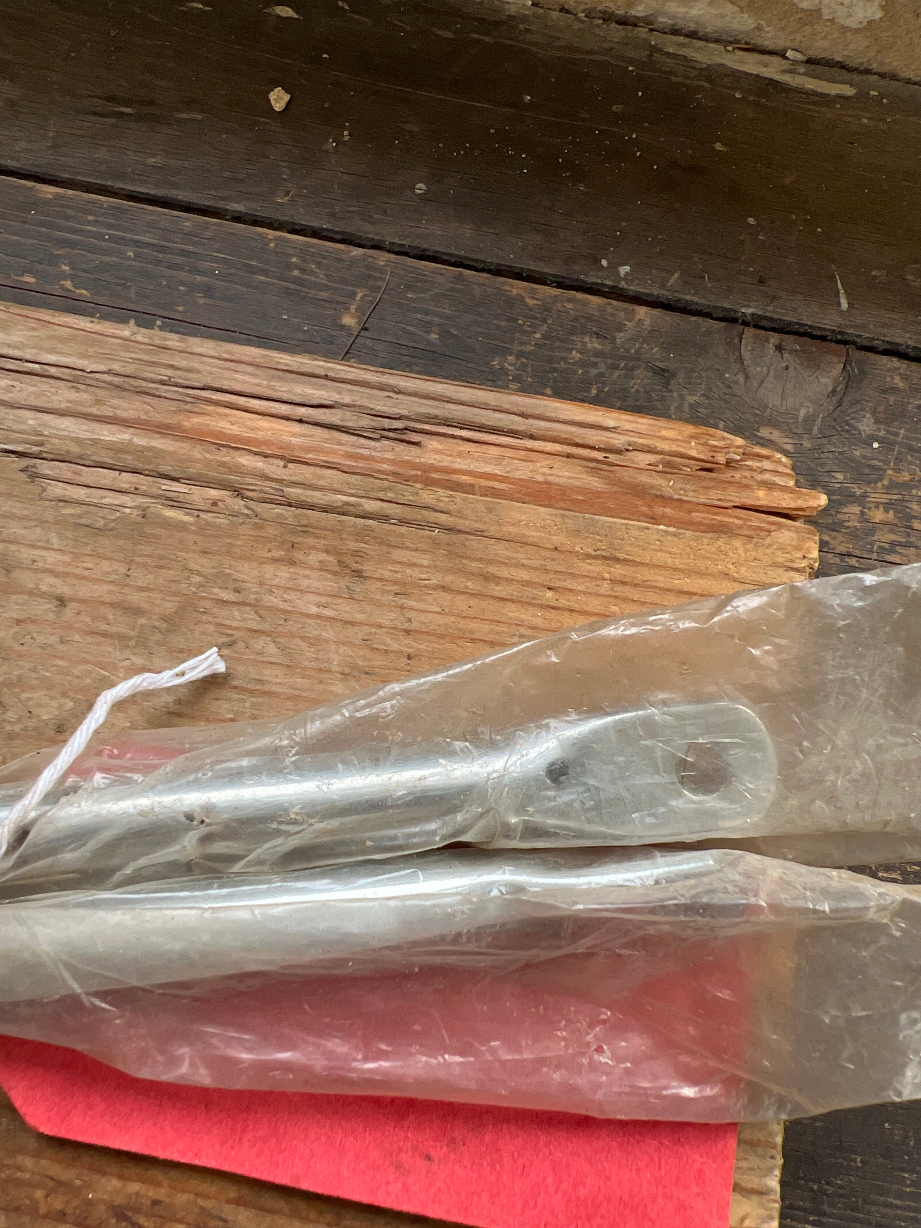 Front mudguard chrome stays NOS