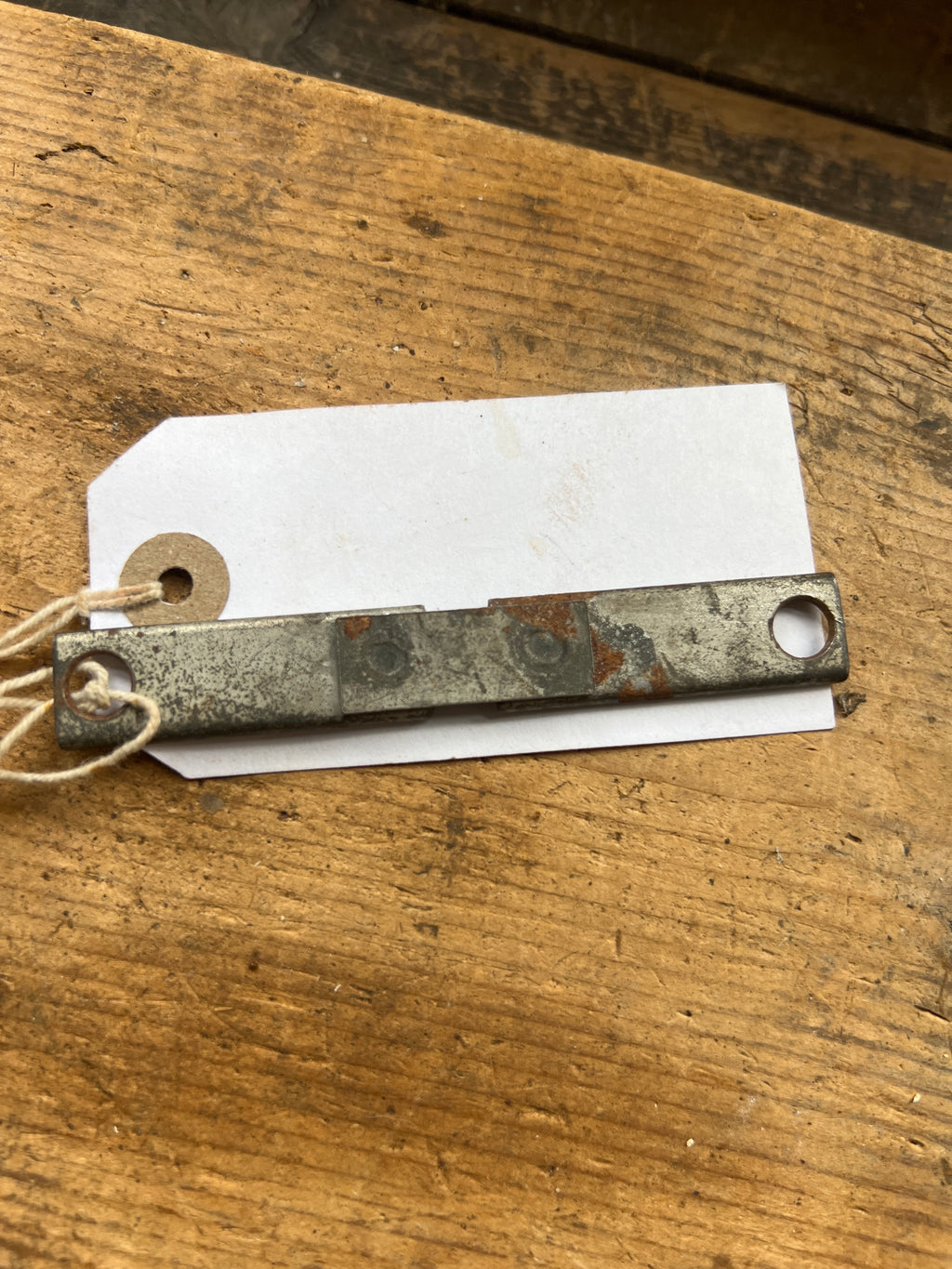 Triumph T1977 Daytona etc gearbox gear change spring cover