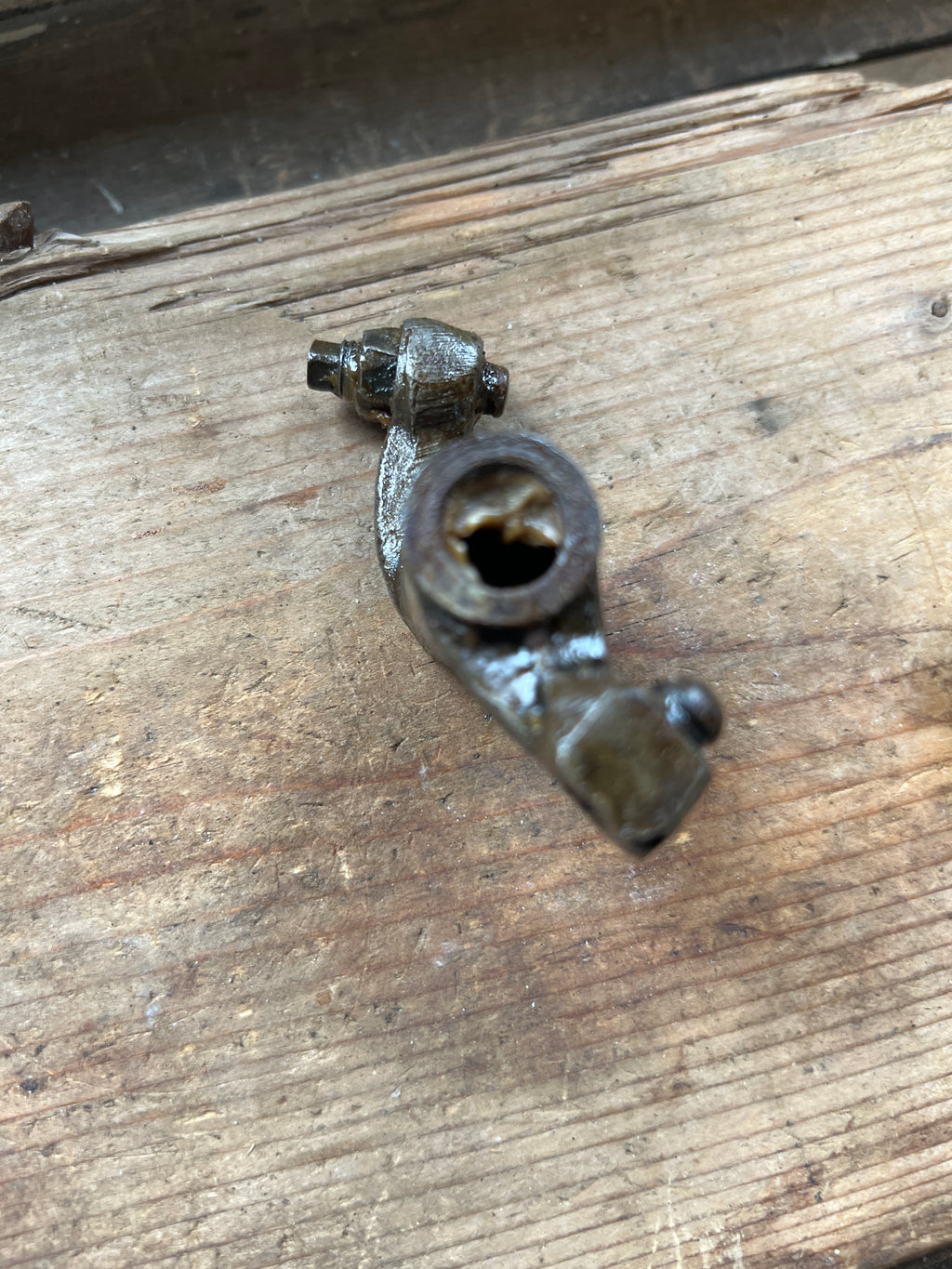 Triumph 650 twin rocker left exhaust or right inlet E1458