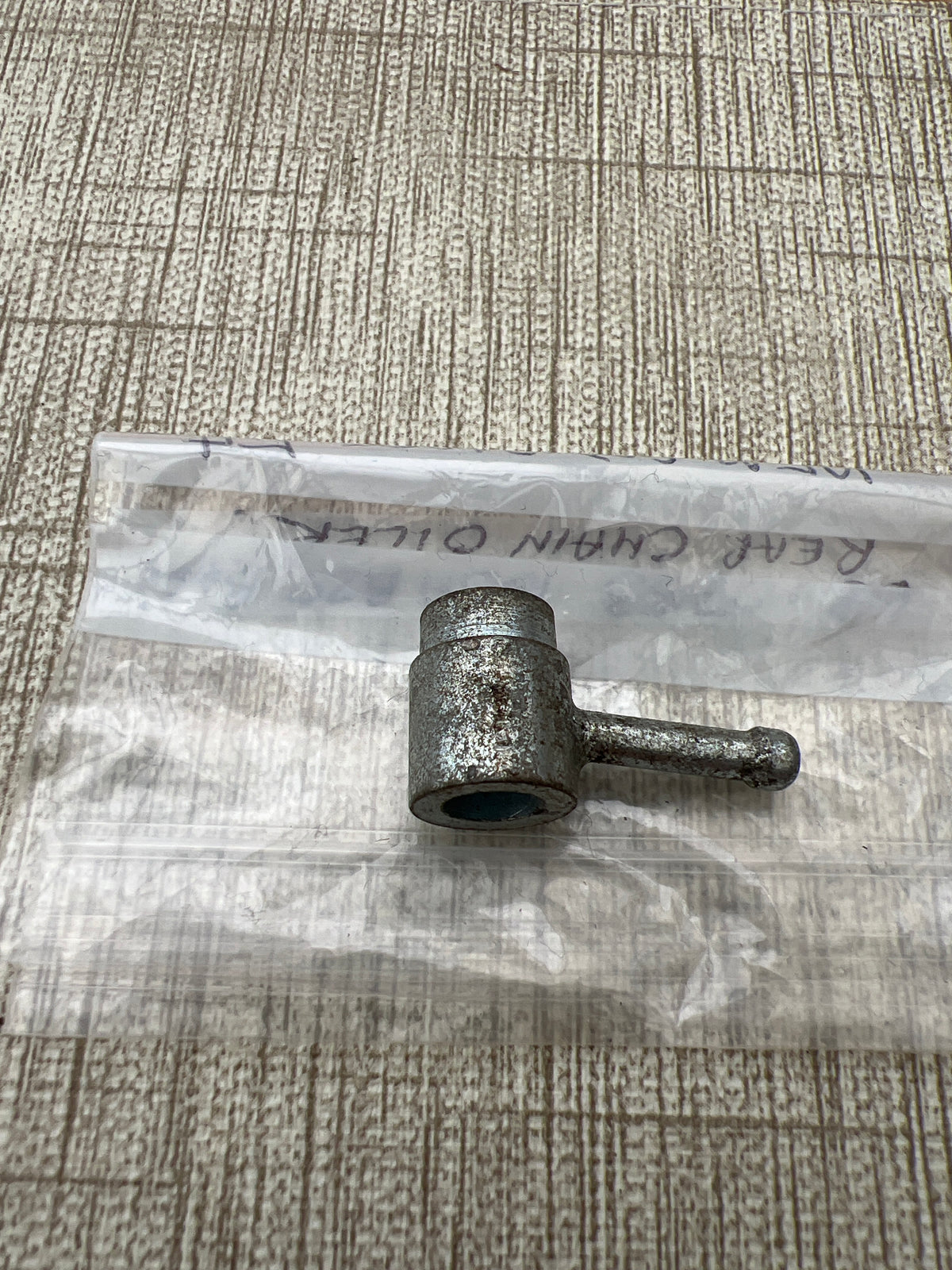 BSA B25 B44 rear chain oiler 68-0383