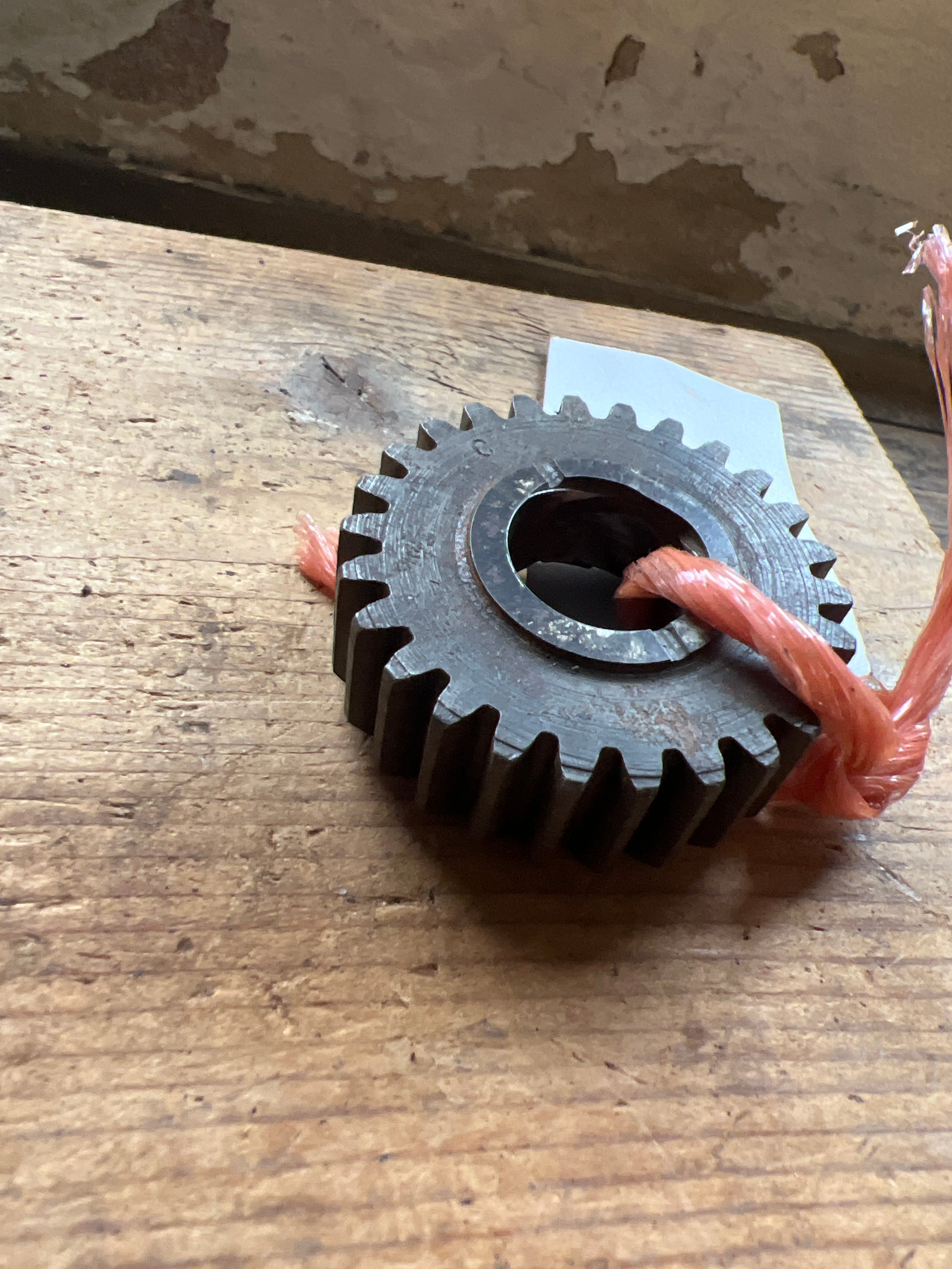 BSA C15 scrambles gearbox Layshaft spinning gear 26T 40-3132