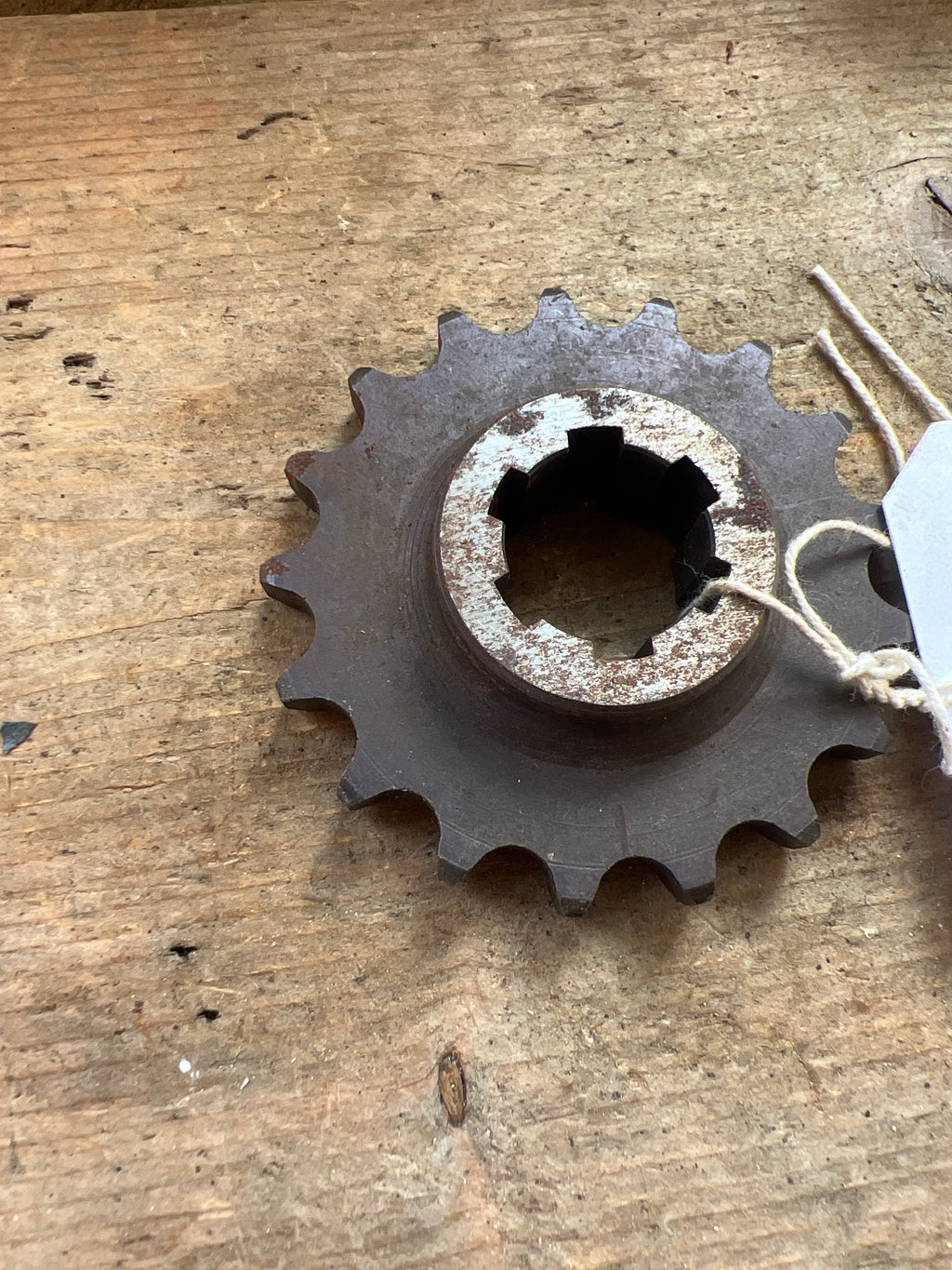 BSA C11G C12 17 Tooth std engine sprocket 42-89