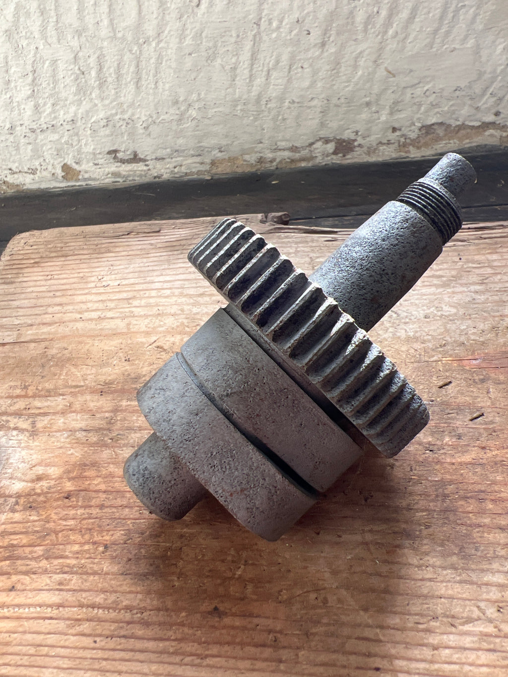 Ariel 350/500 single cylinder 2 lobe cam shaft & gear
