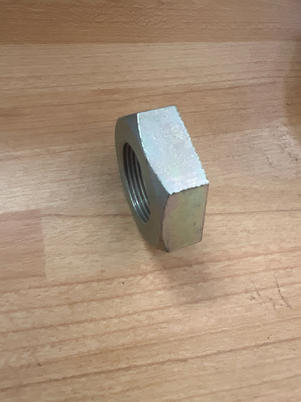 W1052 Triumph 500/650 Twins Q/D rear hub stub spindle nut NOS
