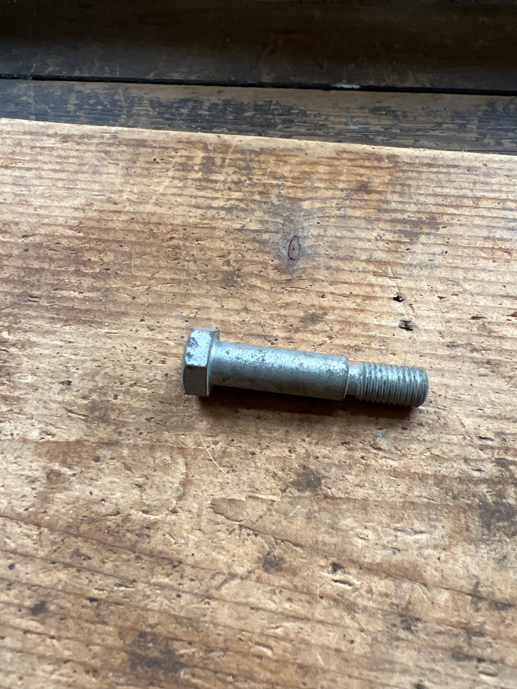 Triumph Triple rear petrol tank mounting bolt