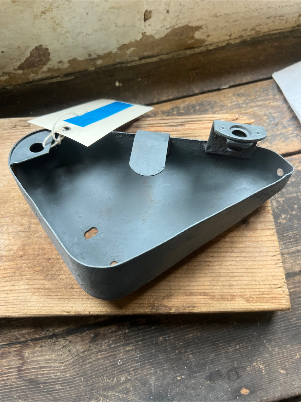 40-9172 BSA B44 B25 Tool tray