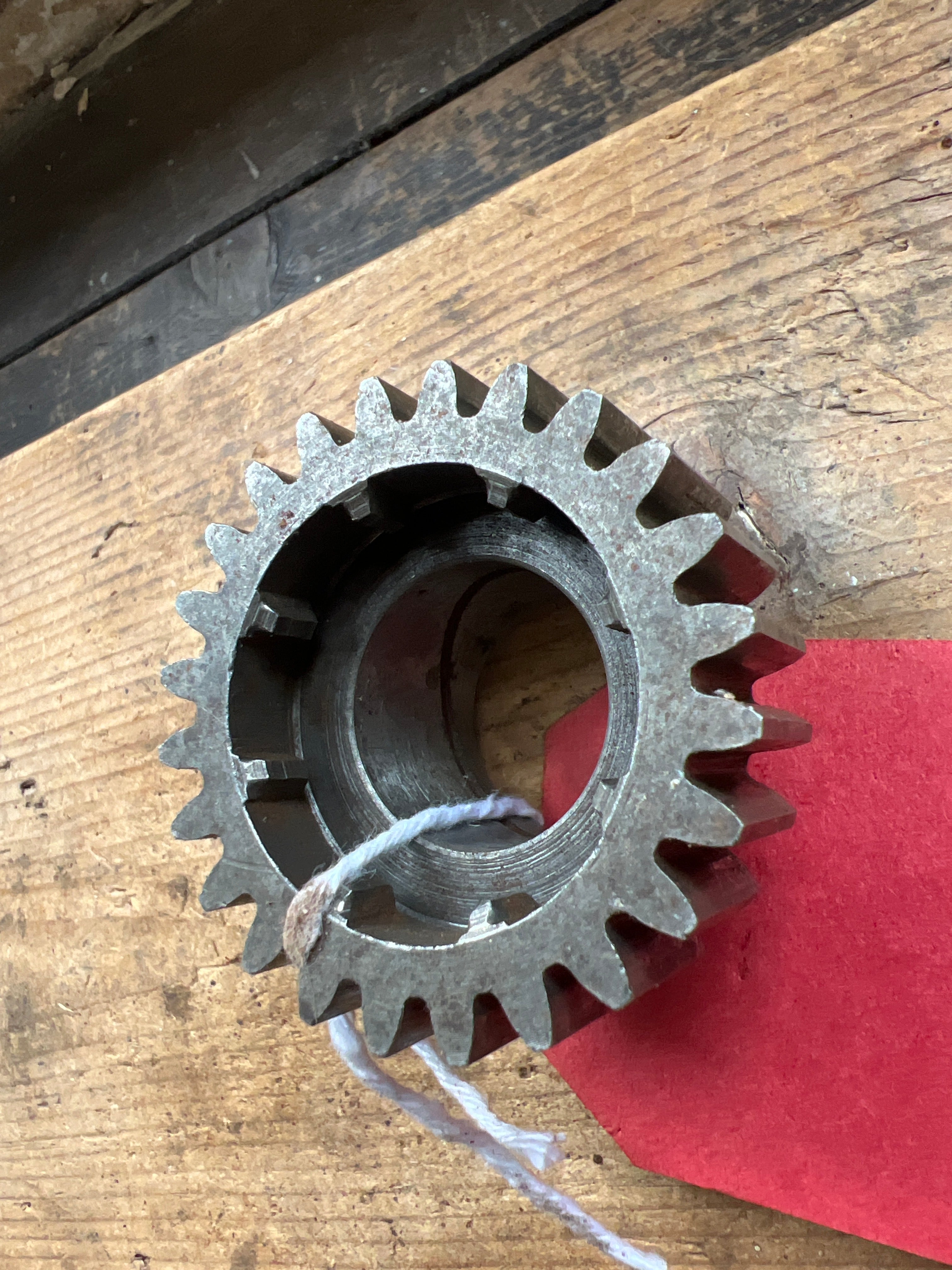 Triumph T917 4 speed gearbox mainshaft 3rd gear