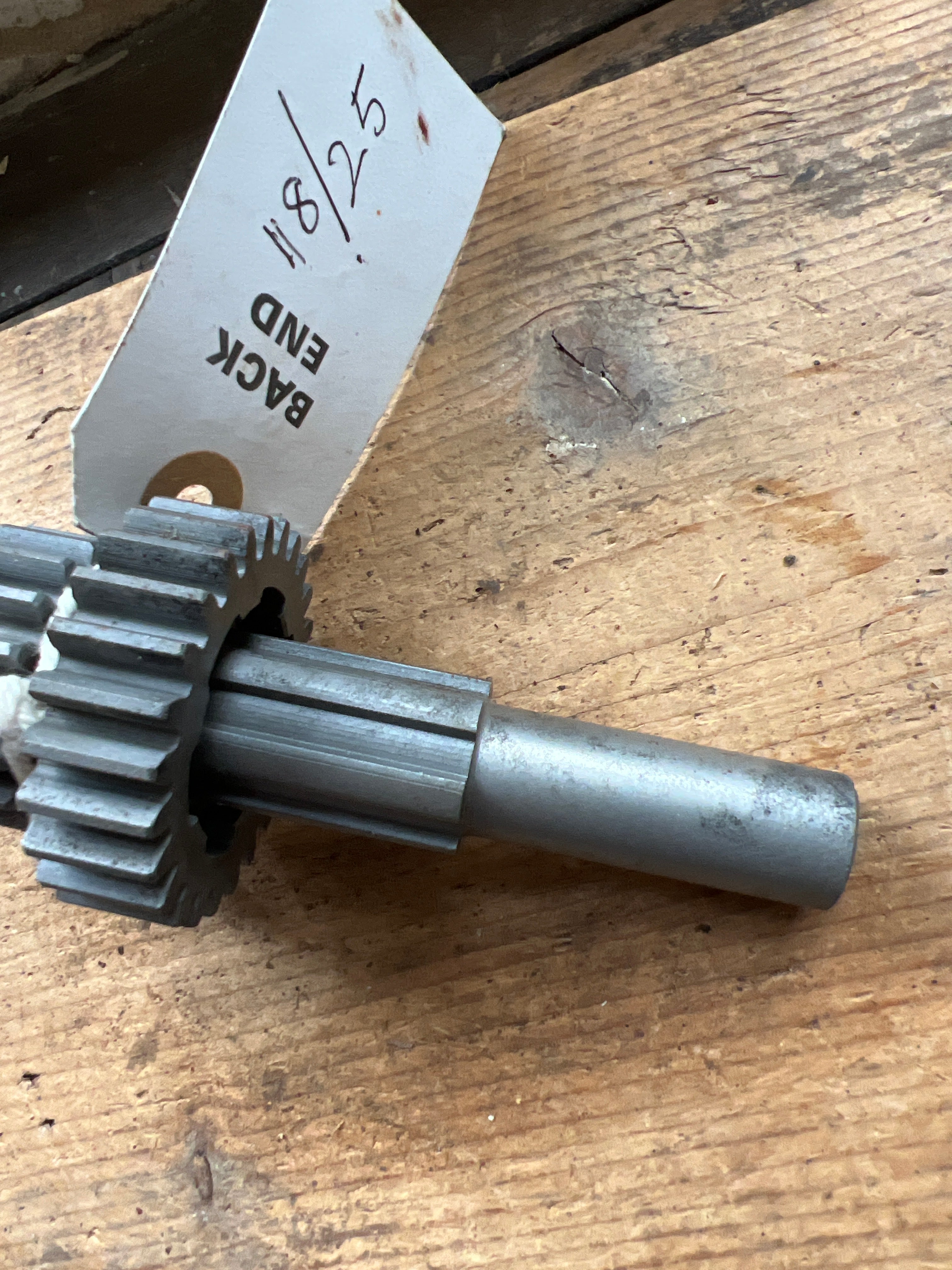 Triumph Tiger Cub gear box Layshaft & 2 gears T1594