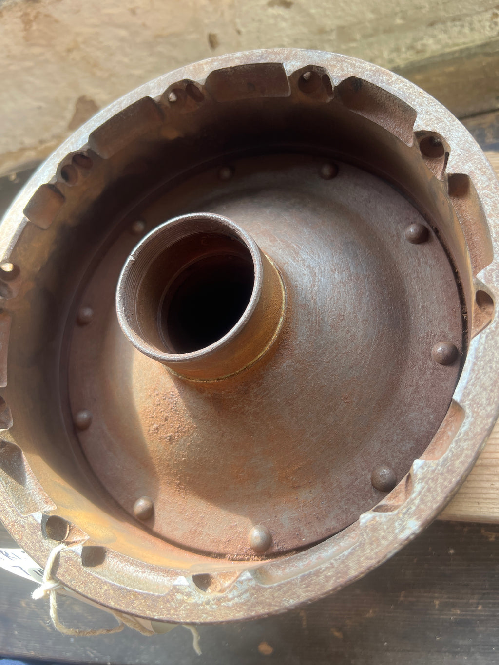 Triumph 3TA 5TA T100A 7” single leading shoe front full width wheel hub