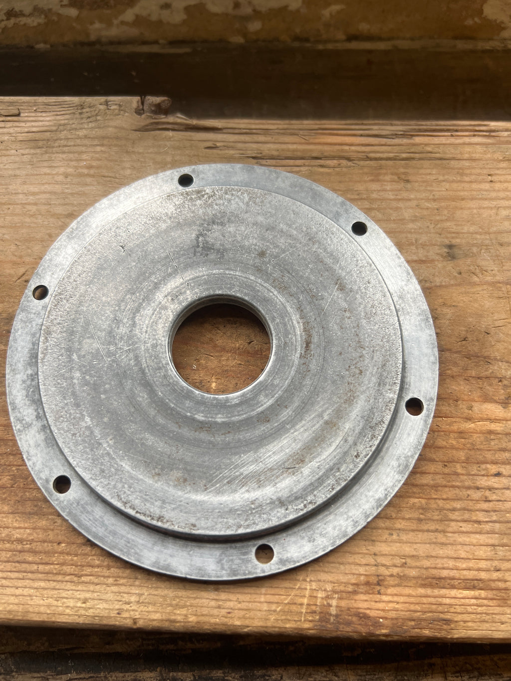 Triumph 650 Unit Rear Of Clutch Cover Plate E3789