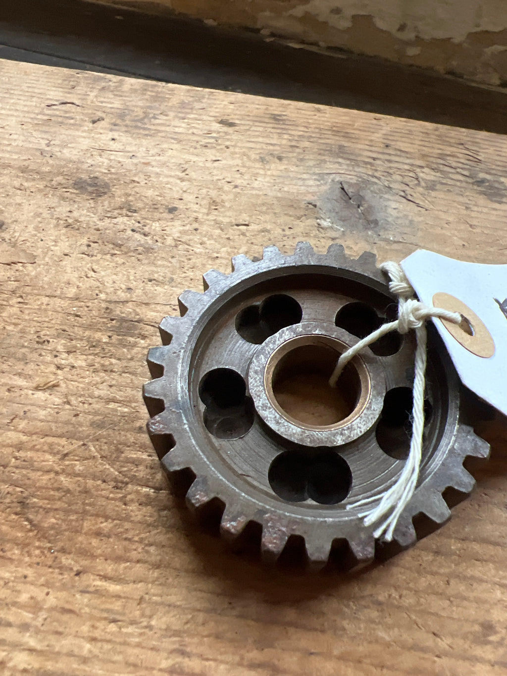 BSA B25 B44 B50 late gearbox Layshaft 1st along spinning gear 57-3874