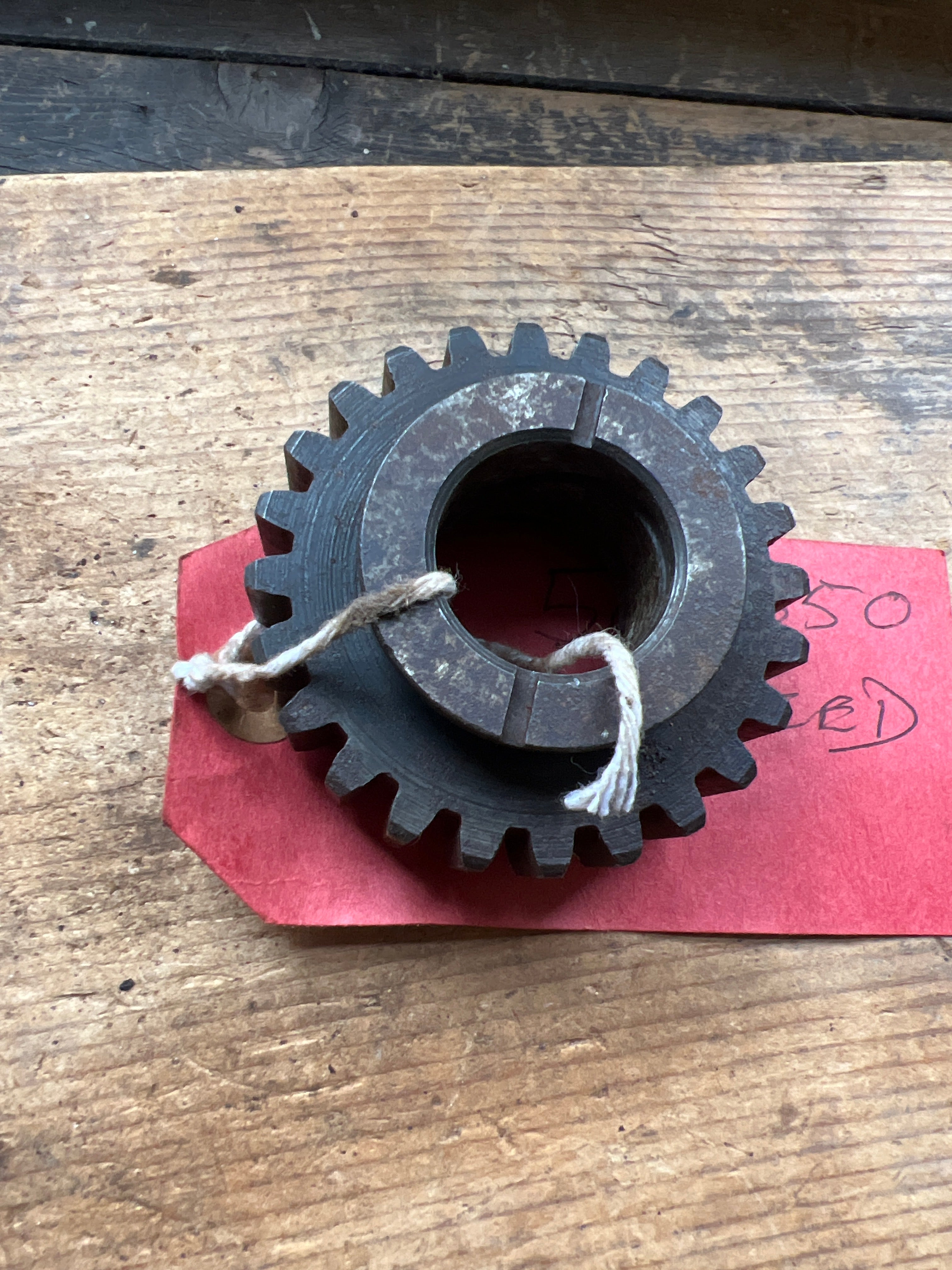 BSA gearbox plunger & swinging arm mainshaft sliding gear 24T 67-3202