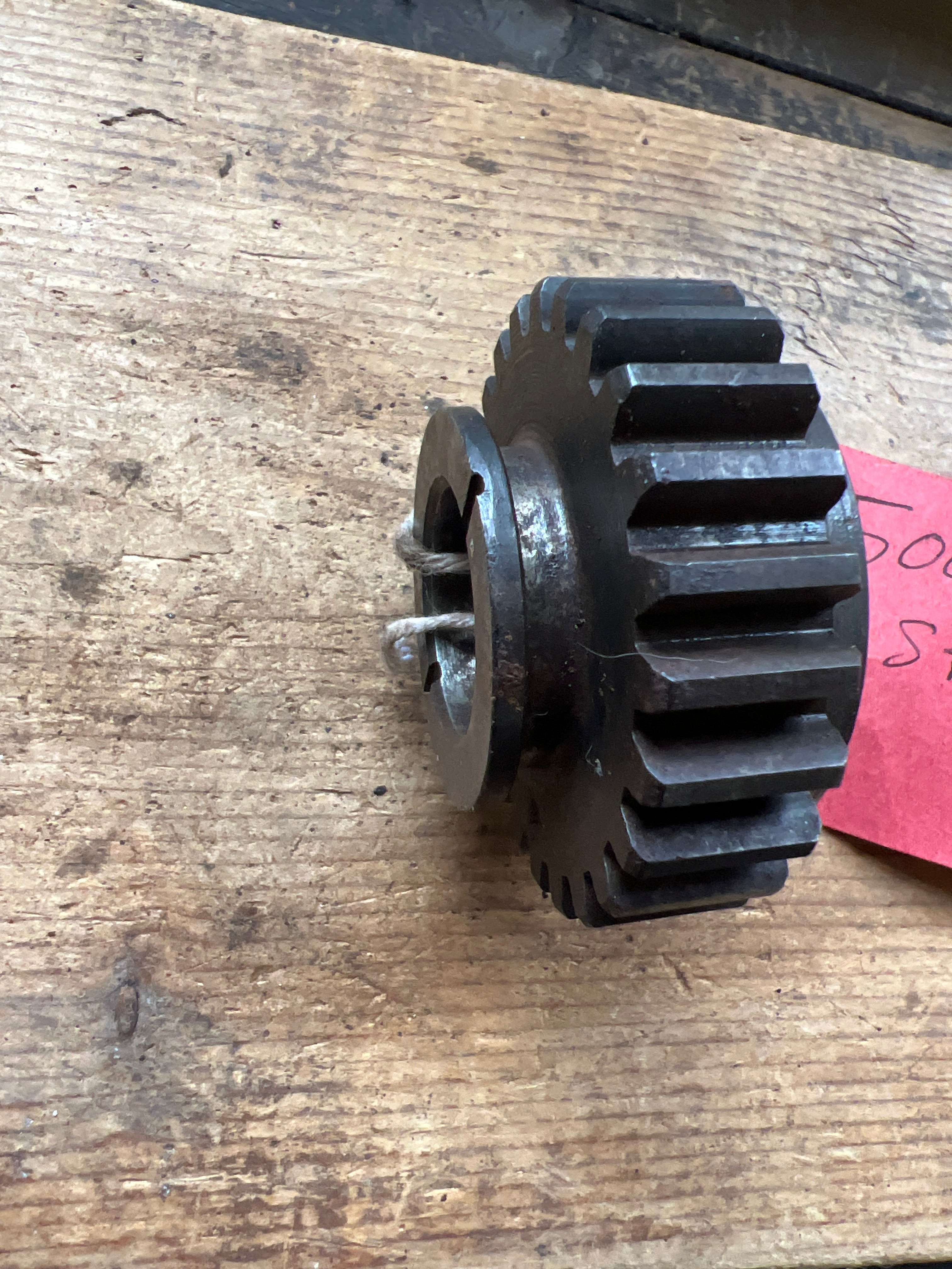 BSA gearbox plunger & swinging arm mainshaft sliding gear 24T 67-3202