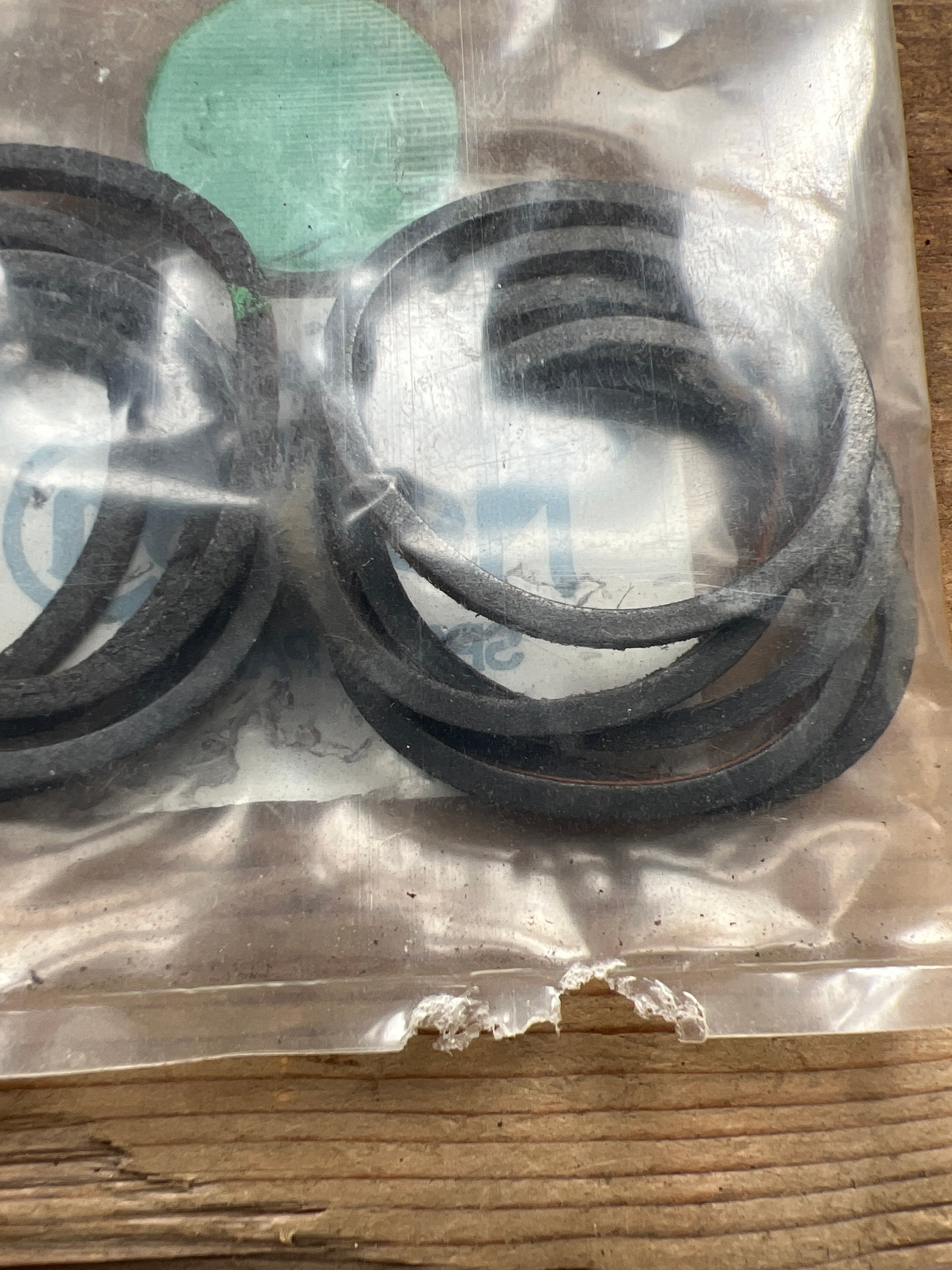 Norton 750 commando primary inspection cap rubbers NOS