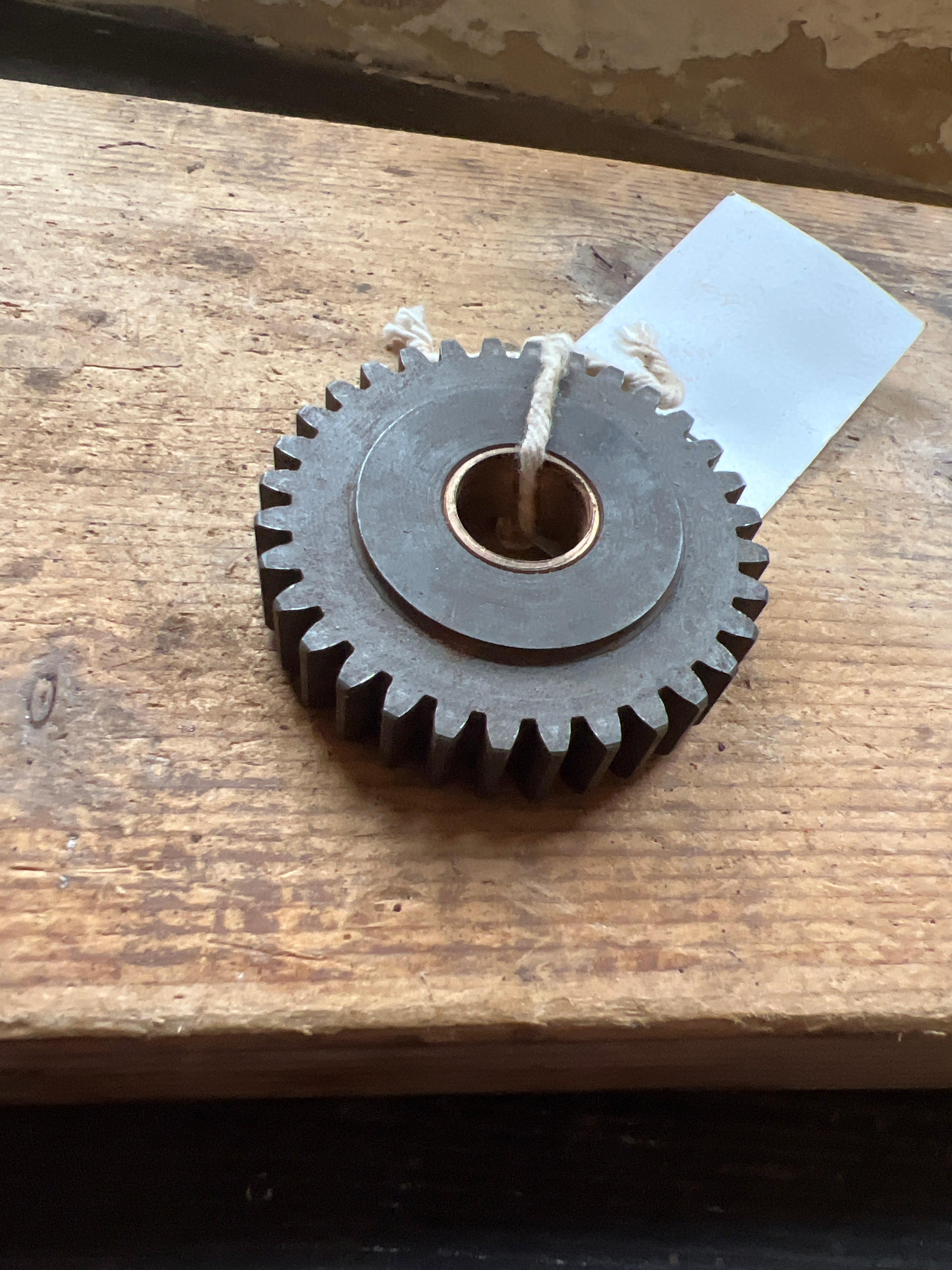 BSA late C15 std gearbox gear 40-3260